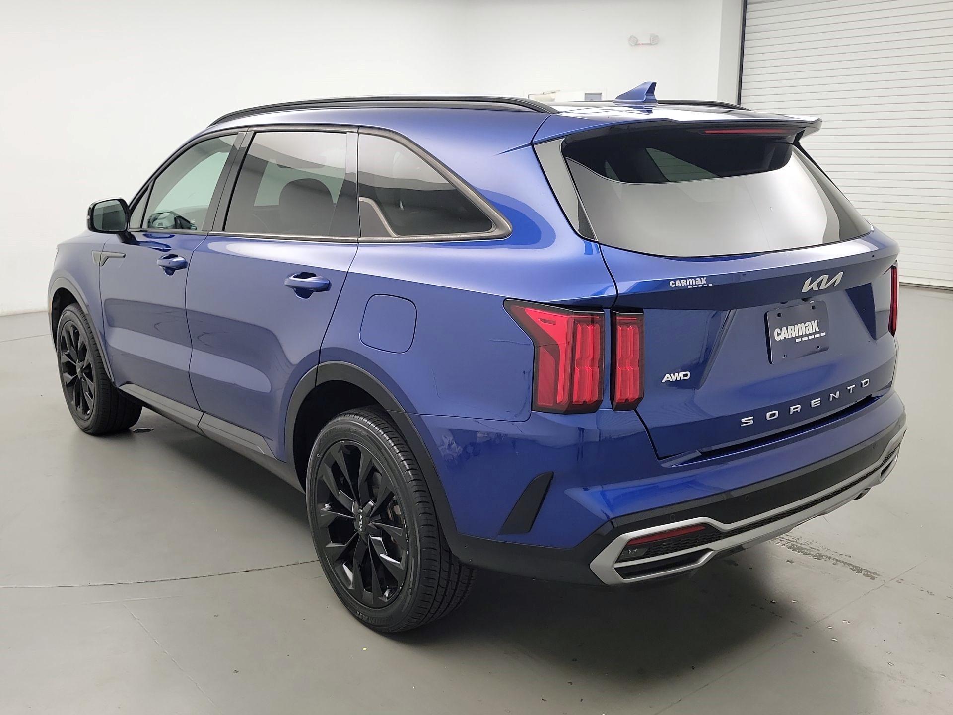 Thumbnail: 2022 Kia Sorento - 7