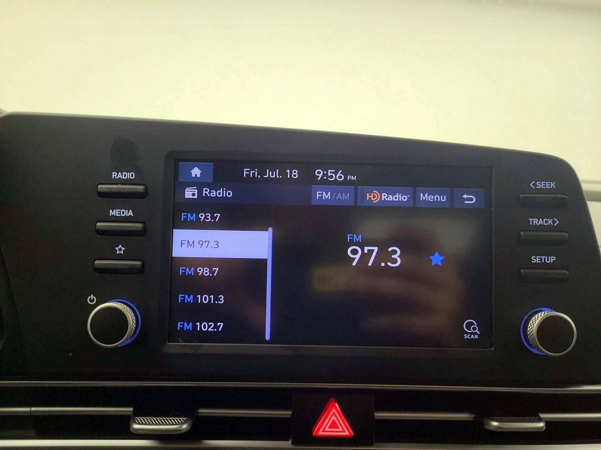 Thumbnail: 2021 Hyundai Elantra - 13