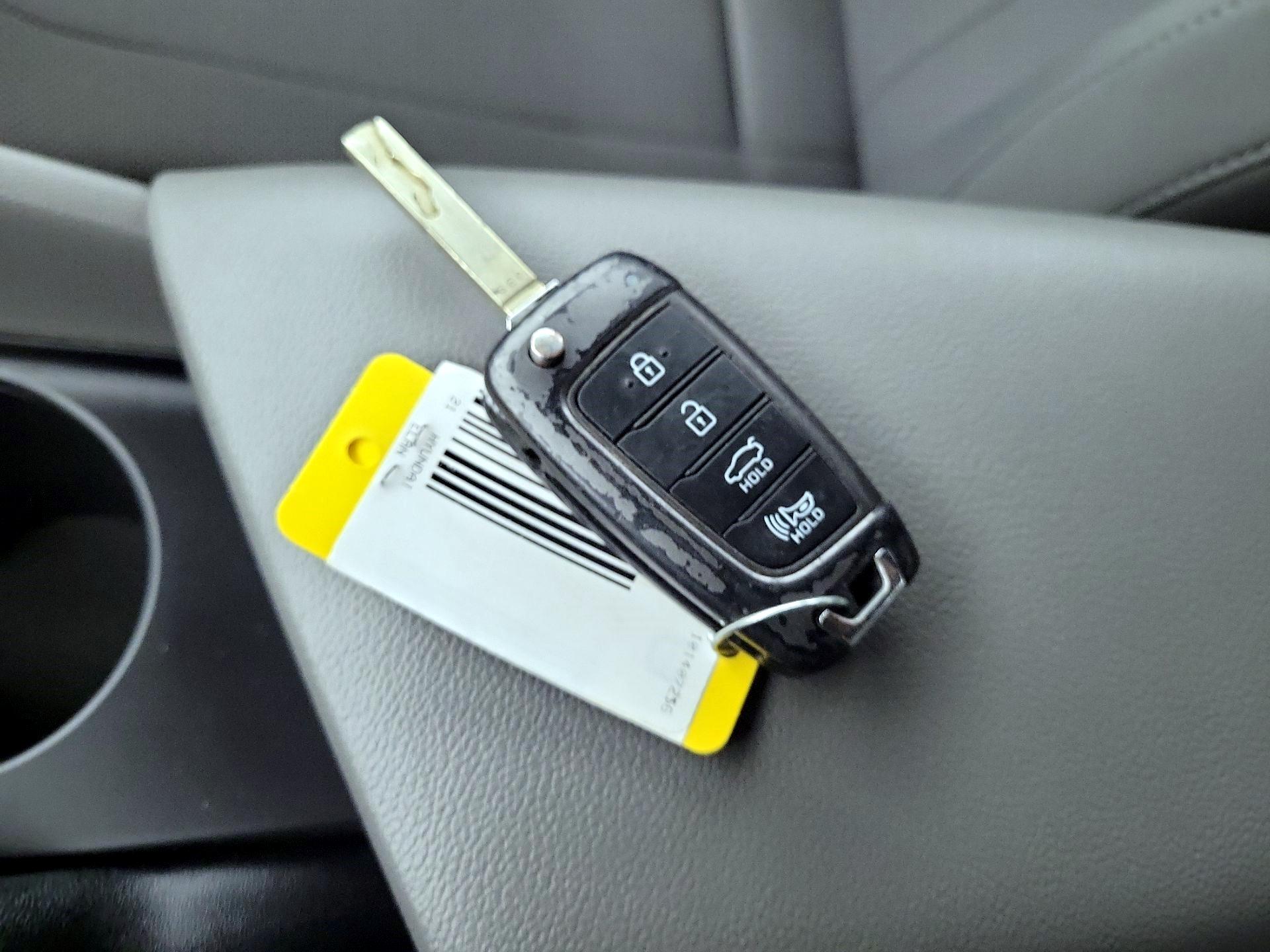 Thumbnail: 2021 Hyundai Elantra - 20