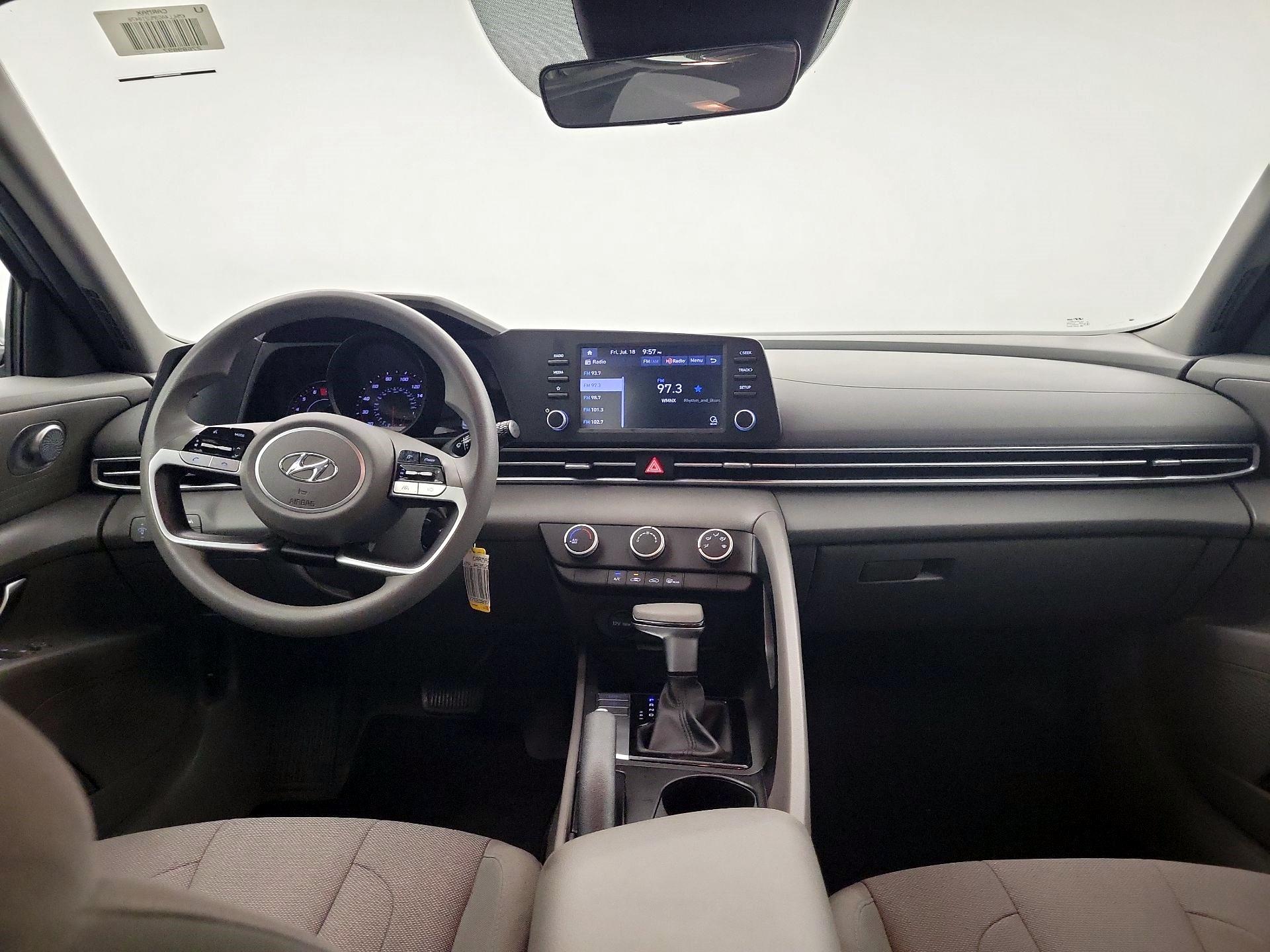 Thumbnail: 2021 Hyundai Elantra - 8