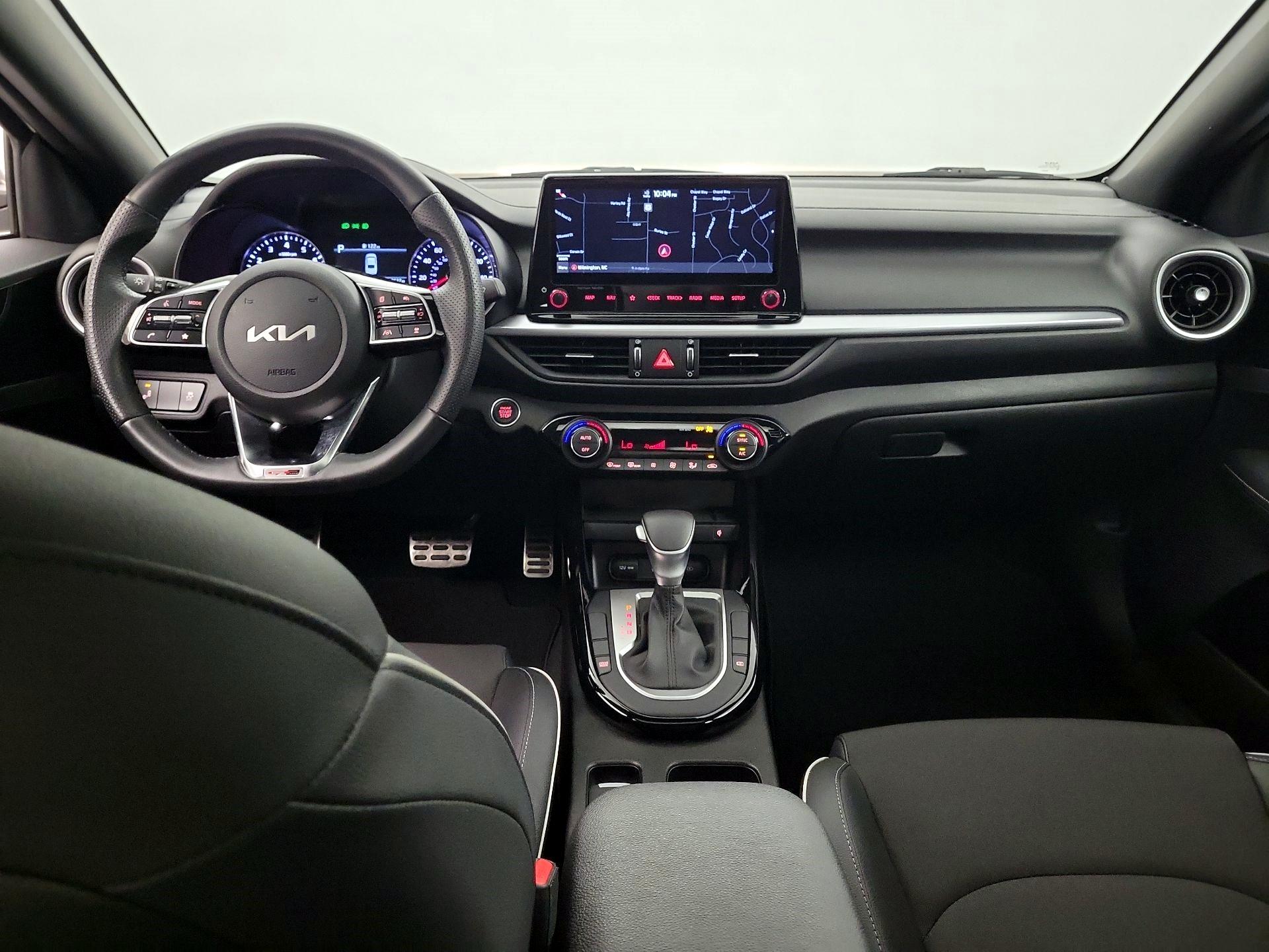 Thumbnail: 2022 Kia Forte - 8