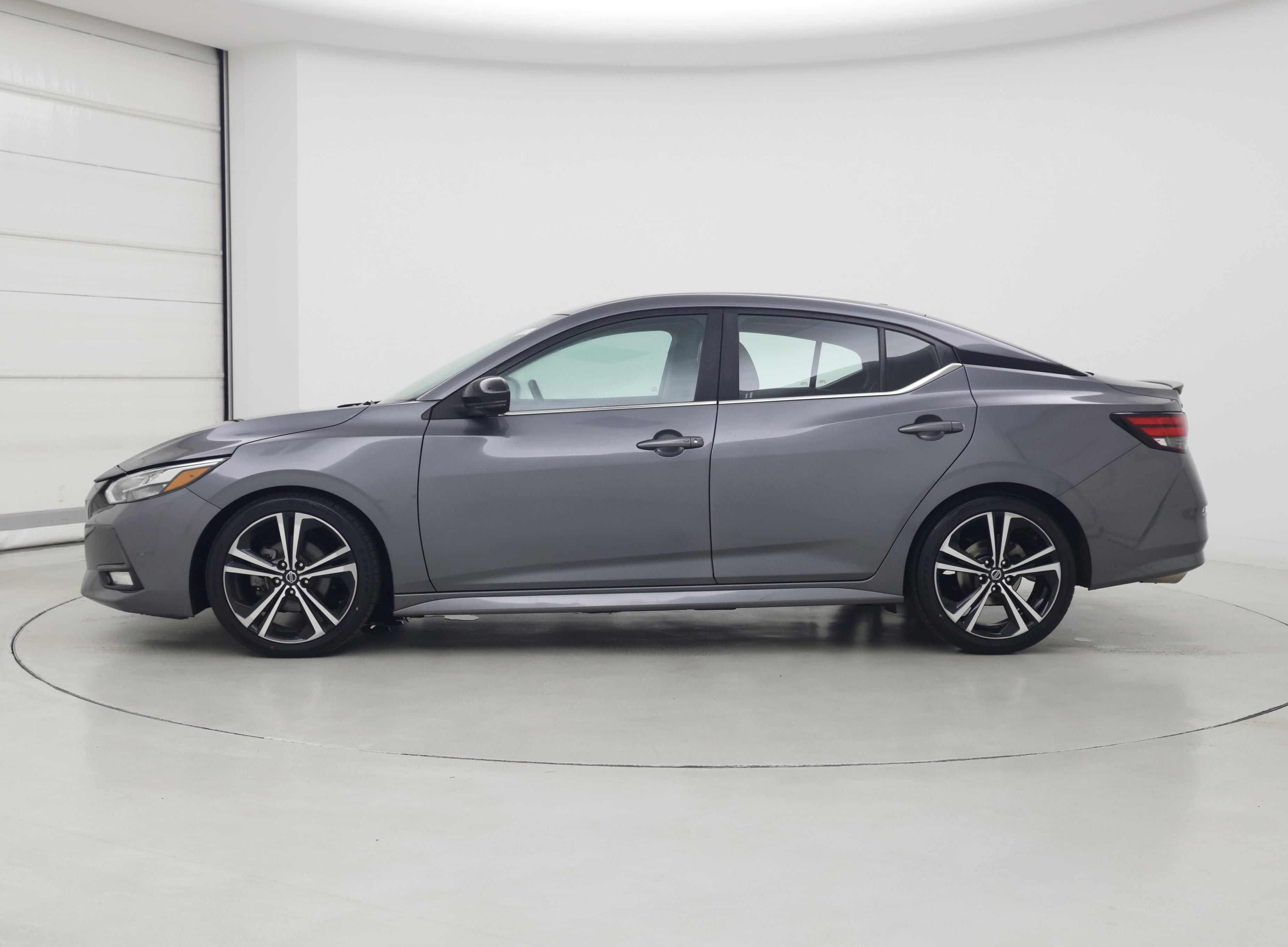 Thumbnail: 2020 Nissan Sentra - 3