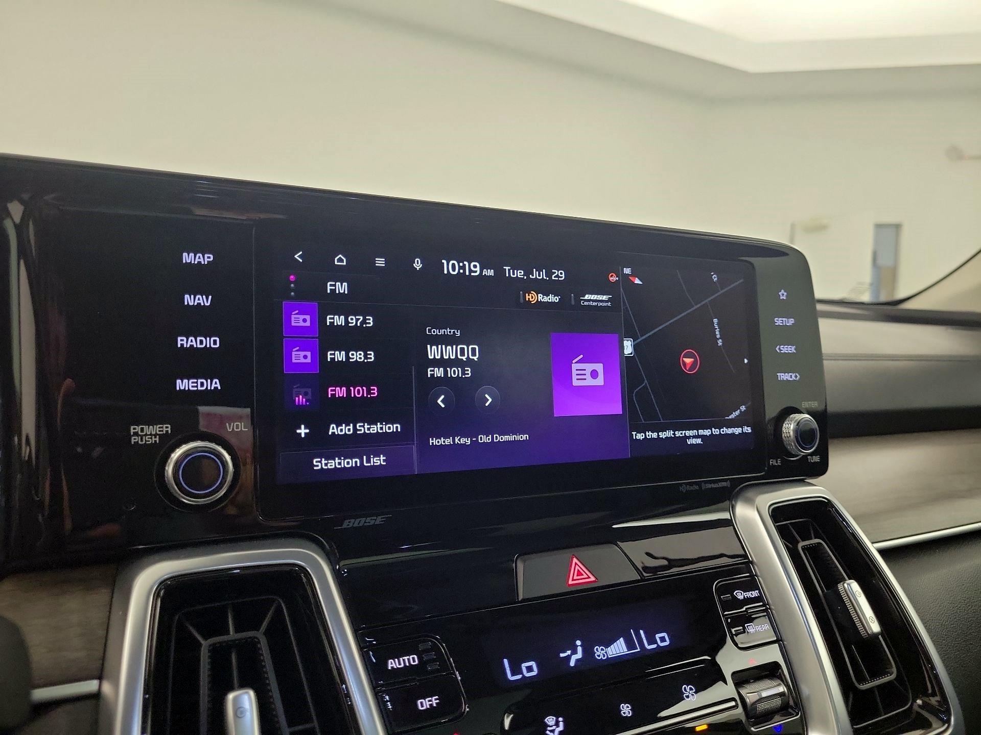 Thumbnail: 2022 Kia Sorento - 14