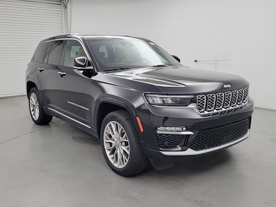 Black 2022 Jeep Grand Cherokee Summit