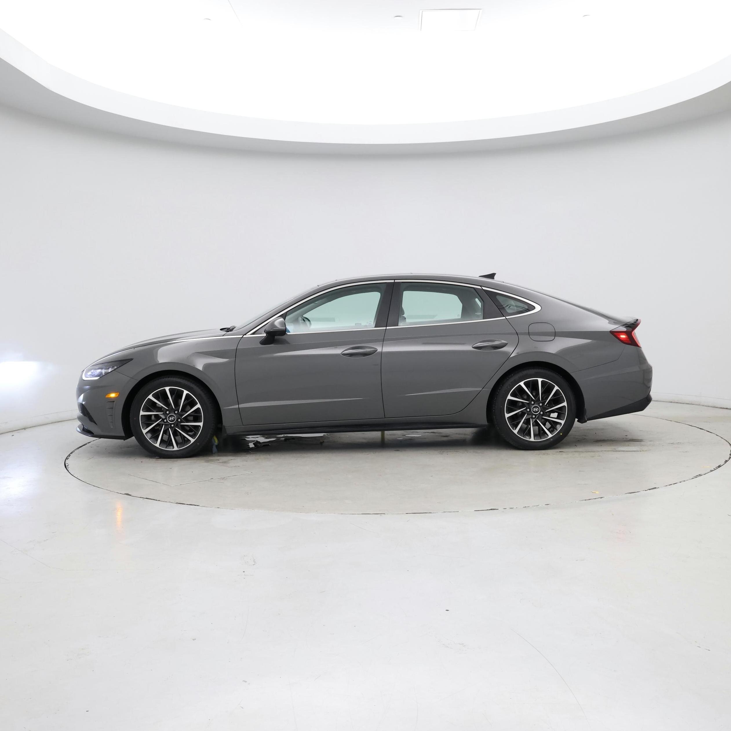 Thumbnail: 2022 Hyundai Sonata - 3