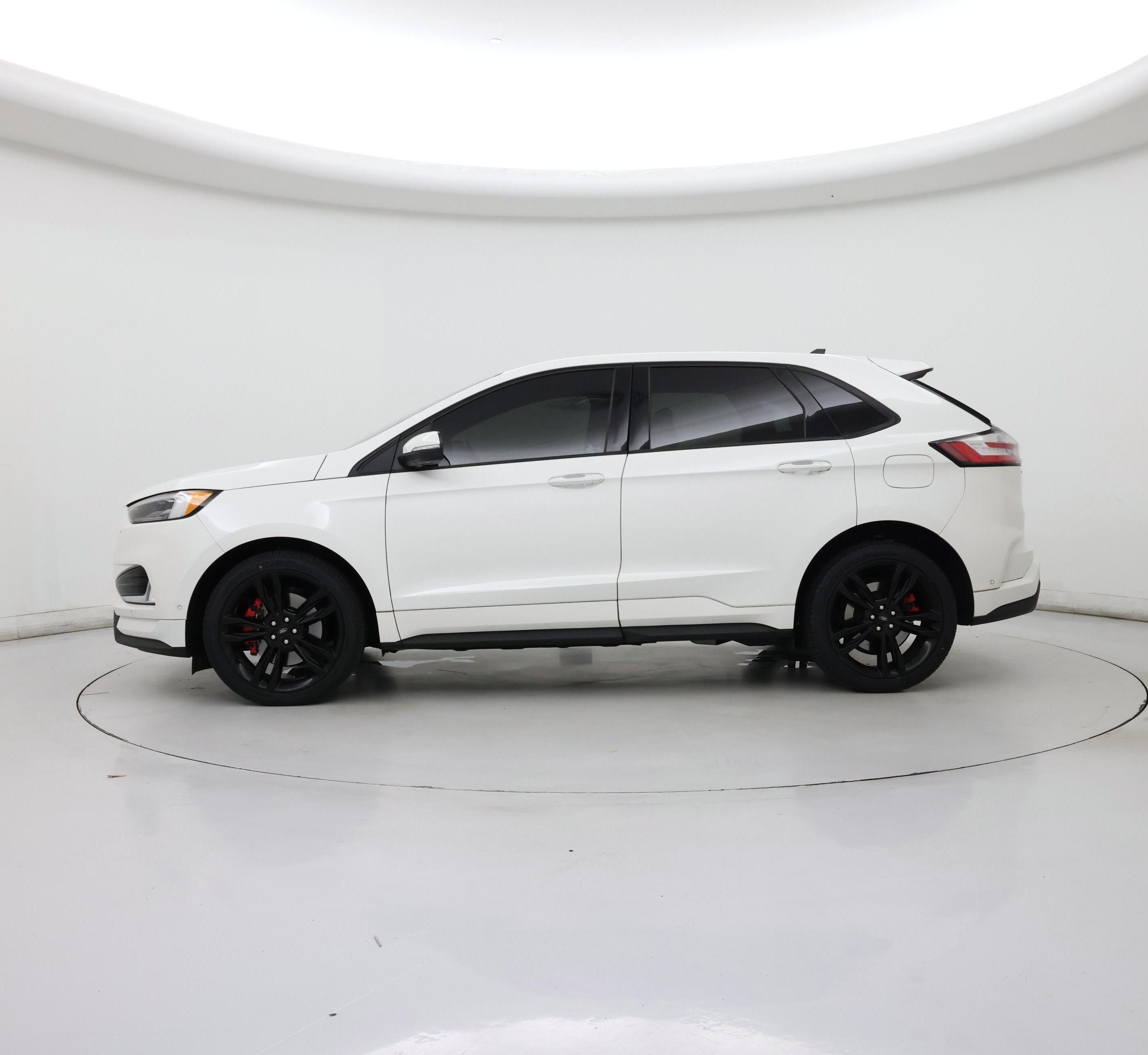 Thumbnail: 2021 Ford Edge - 3