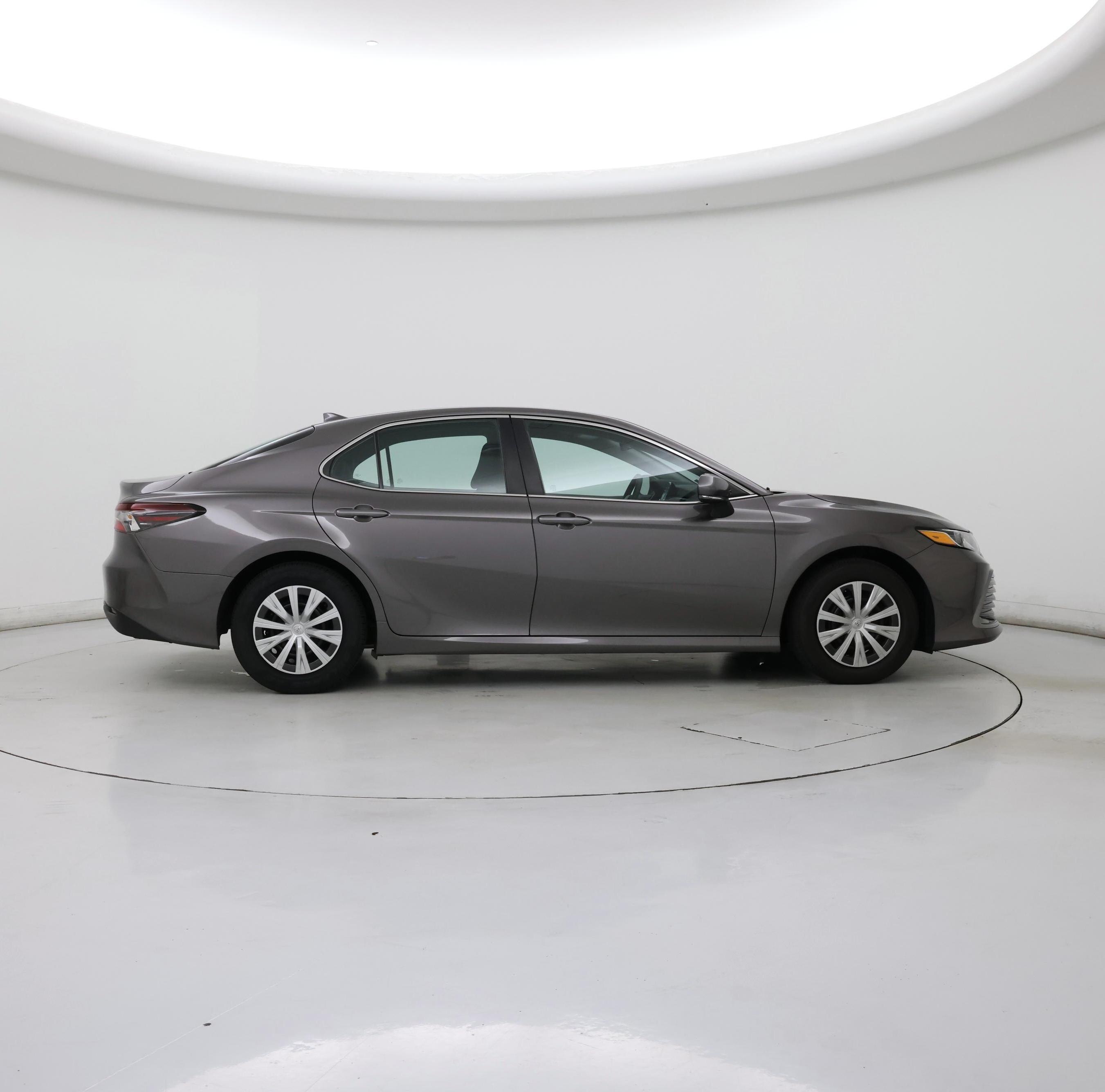 Thumbnail: 2023 Toyota Camry - 7