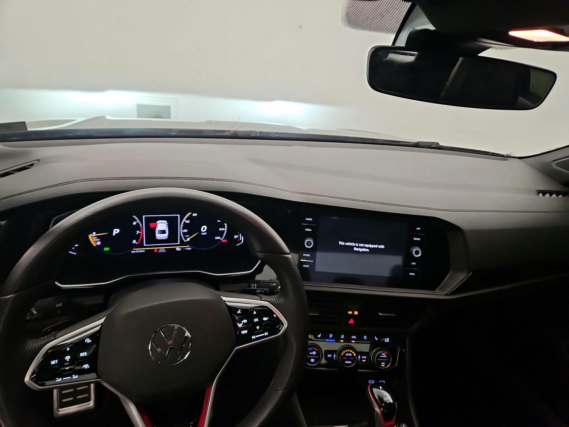 Thumbnail: 2022 Volkswagen Jetta - 9