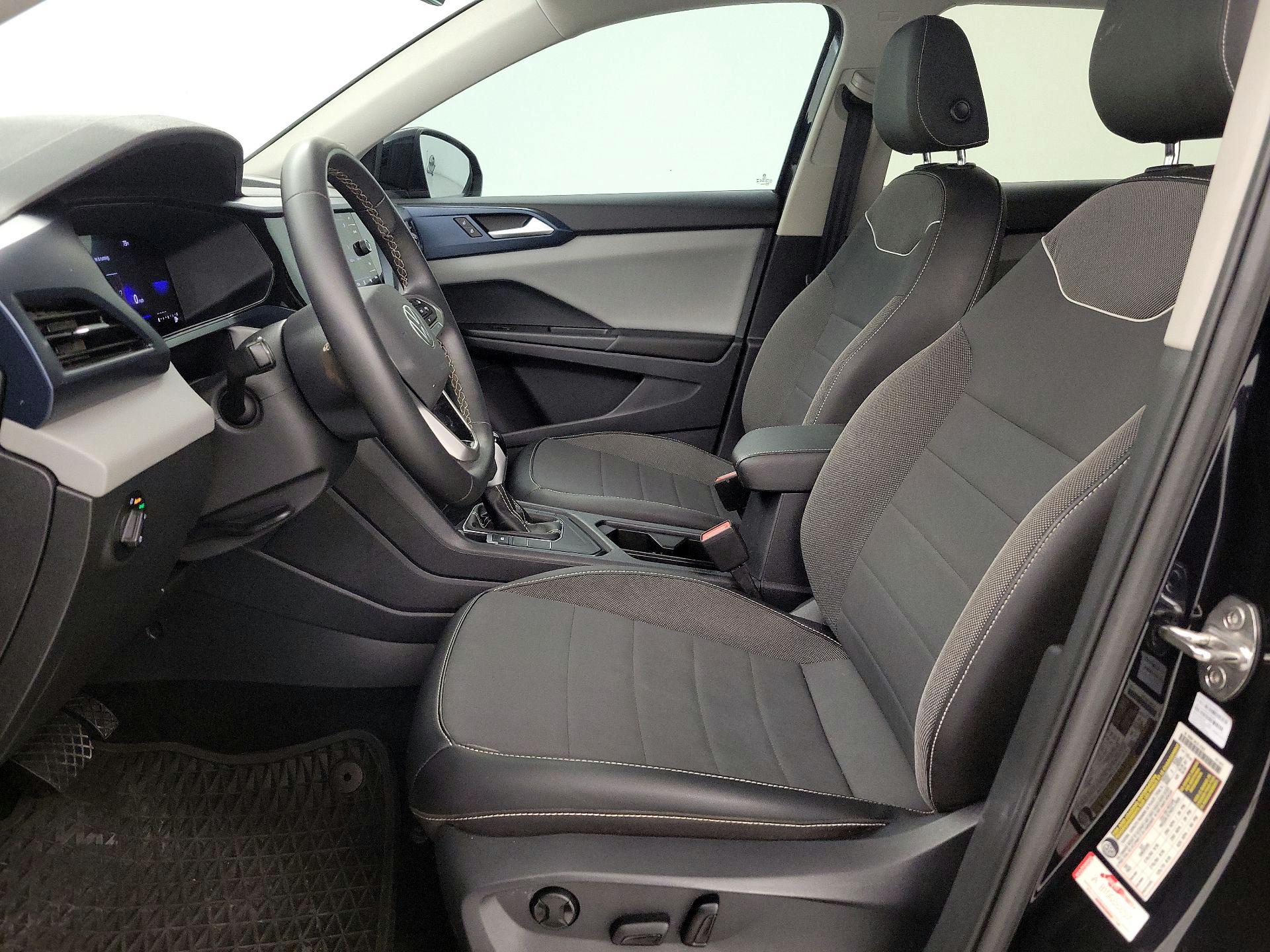 Thumbnail: 2023 Volkswagen Taos - 11