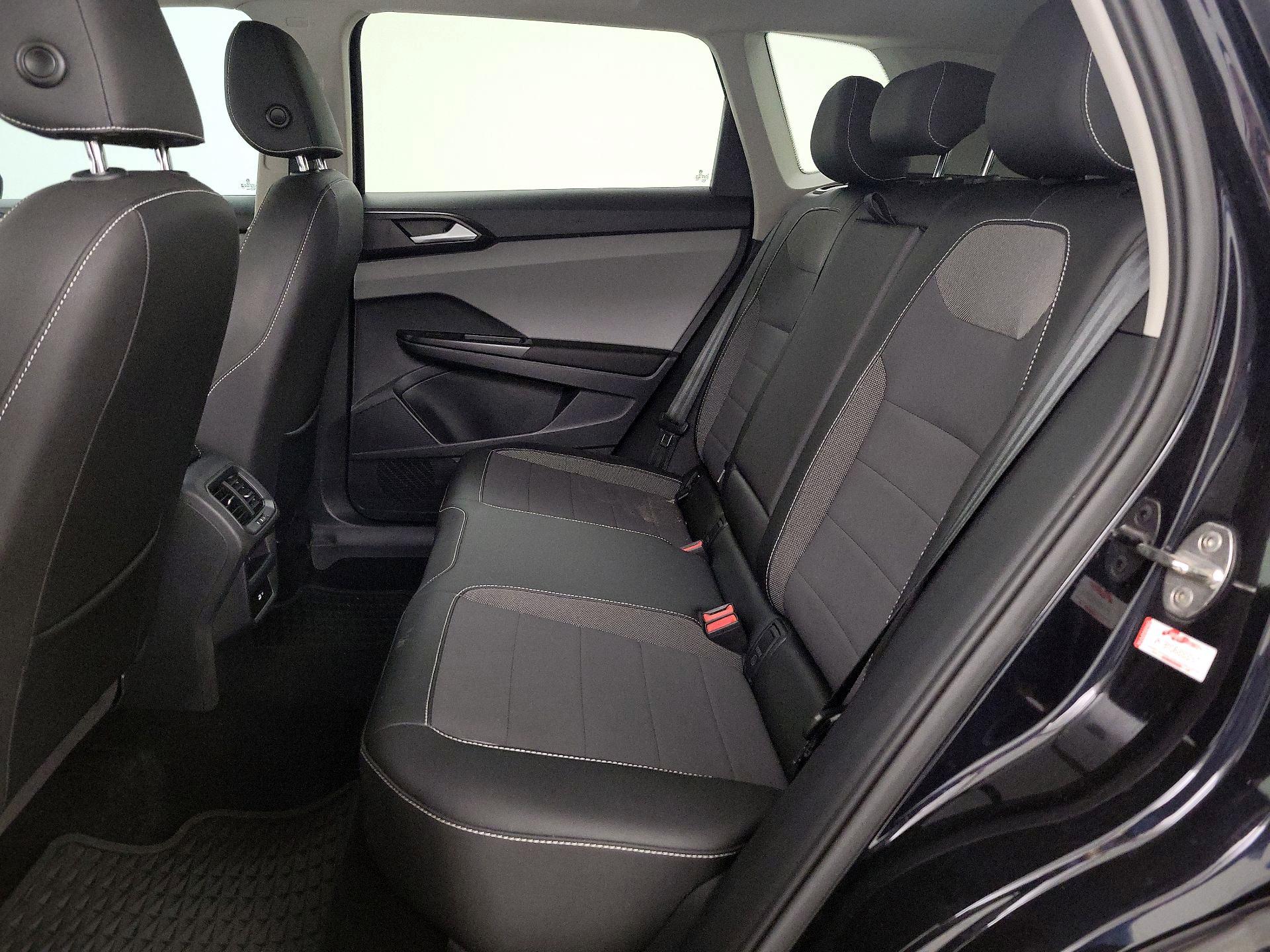 Thumbnail: 2023 Volkswagen Taos - 18