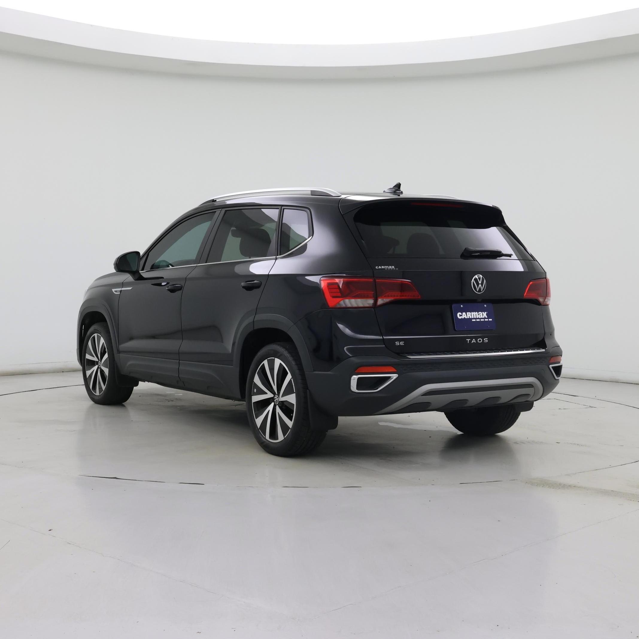 Thumbnail: 2023 Volkswagen Taos - 2