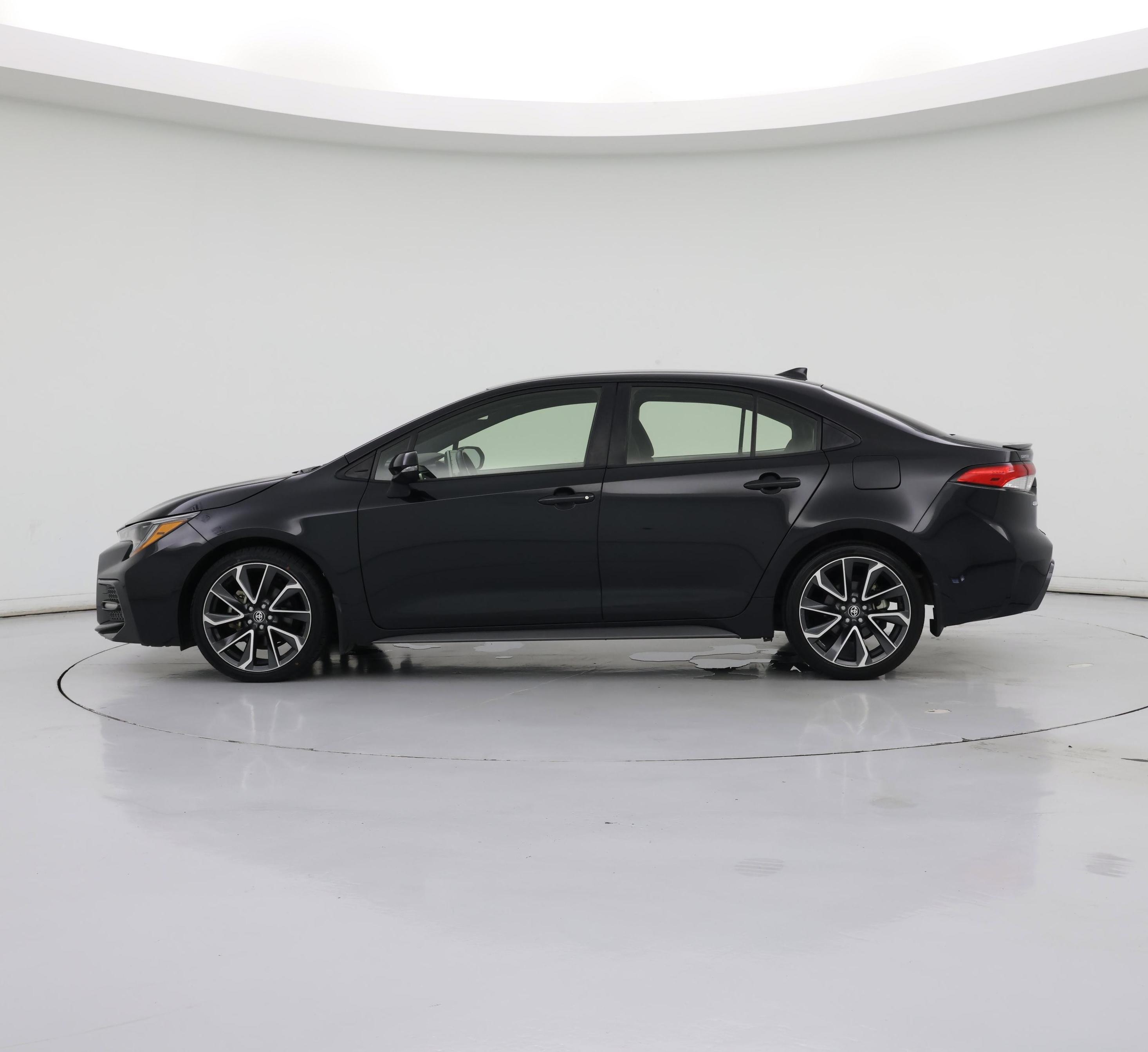 Thumbnail: 2021 Toyota Corolla - 3