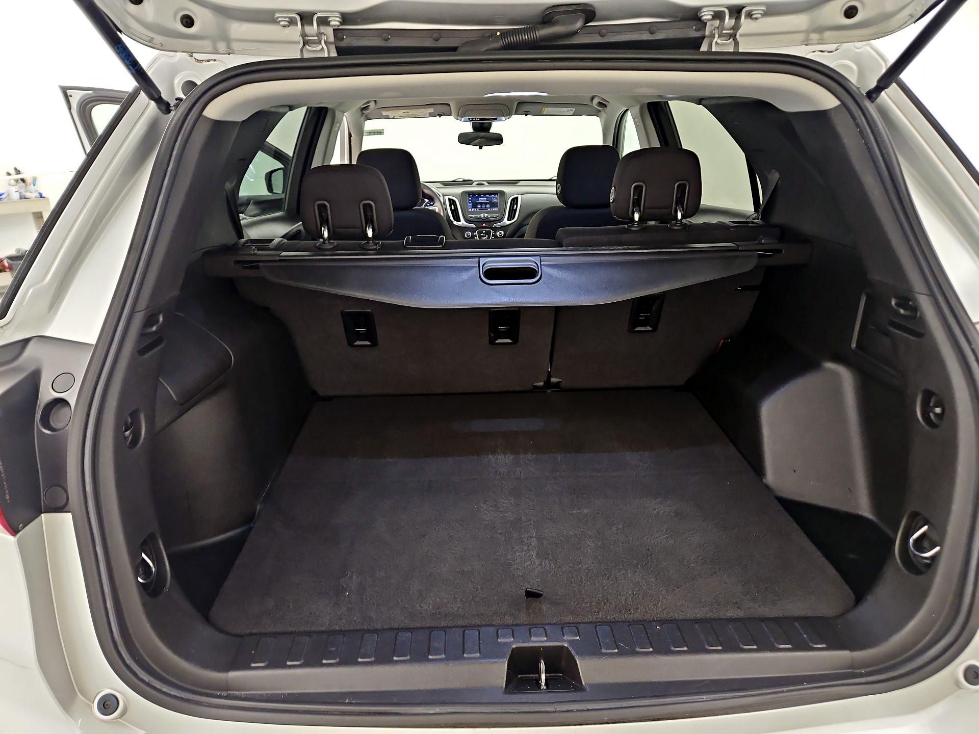 Thumbnail: 2020 Chevrolet Equinox - 20