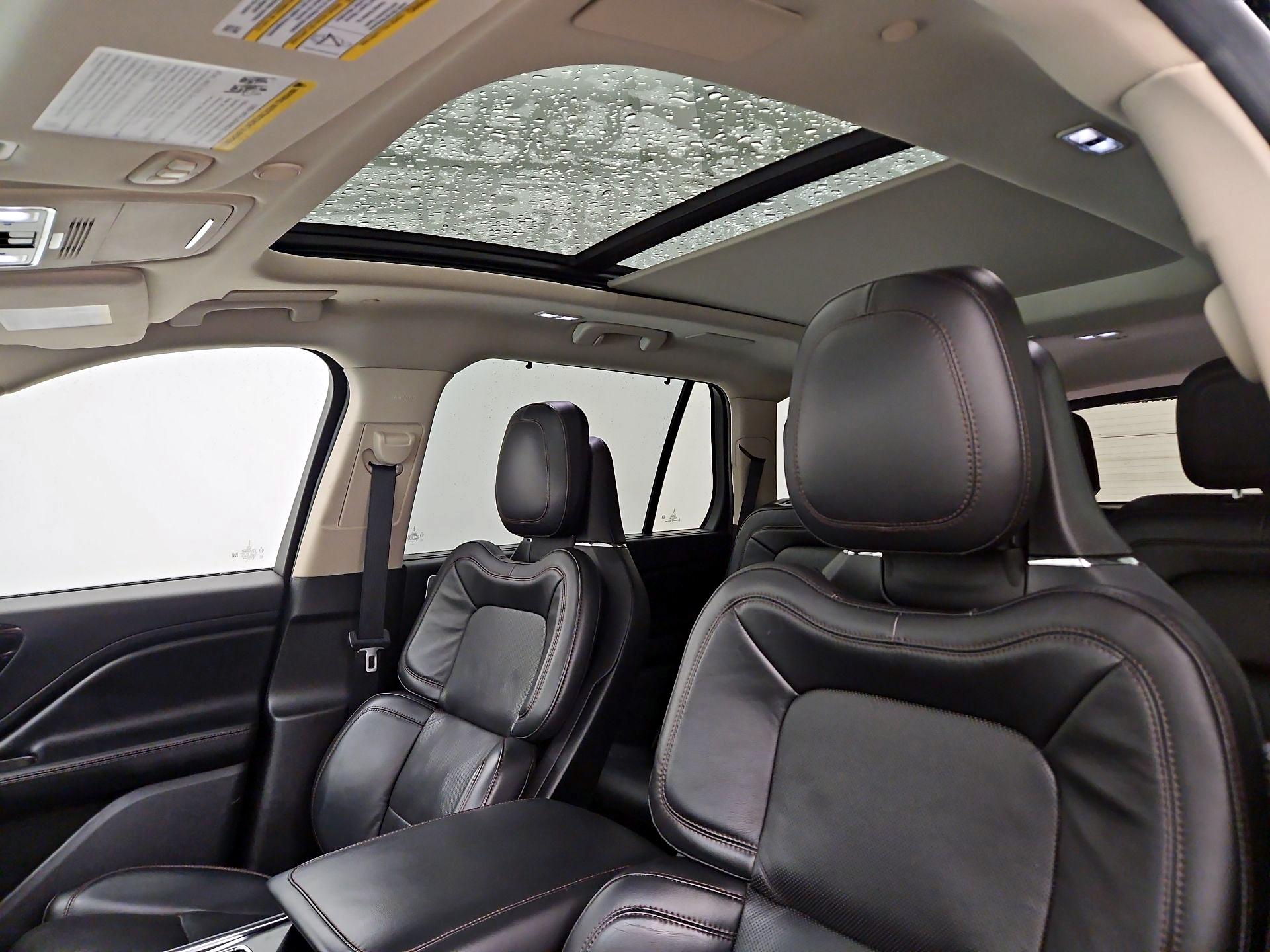 Thumbnail: 2021 Lincoln Aviator - 20
