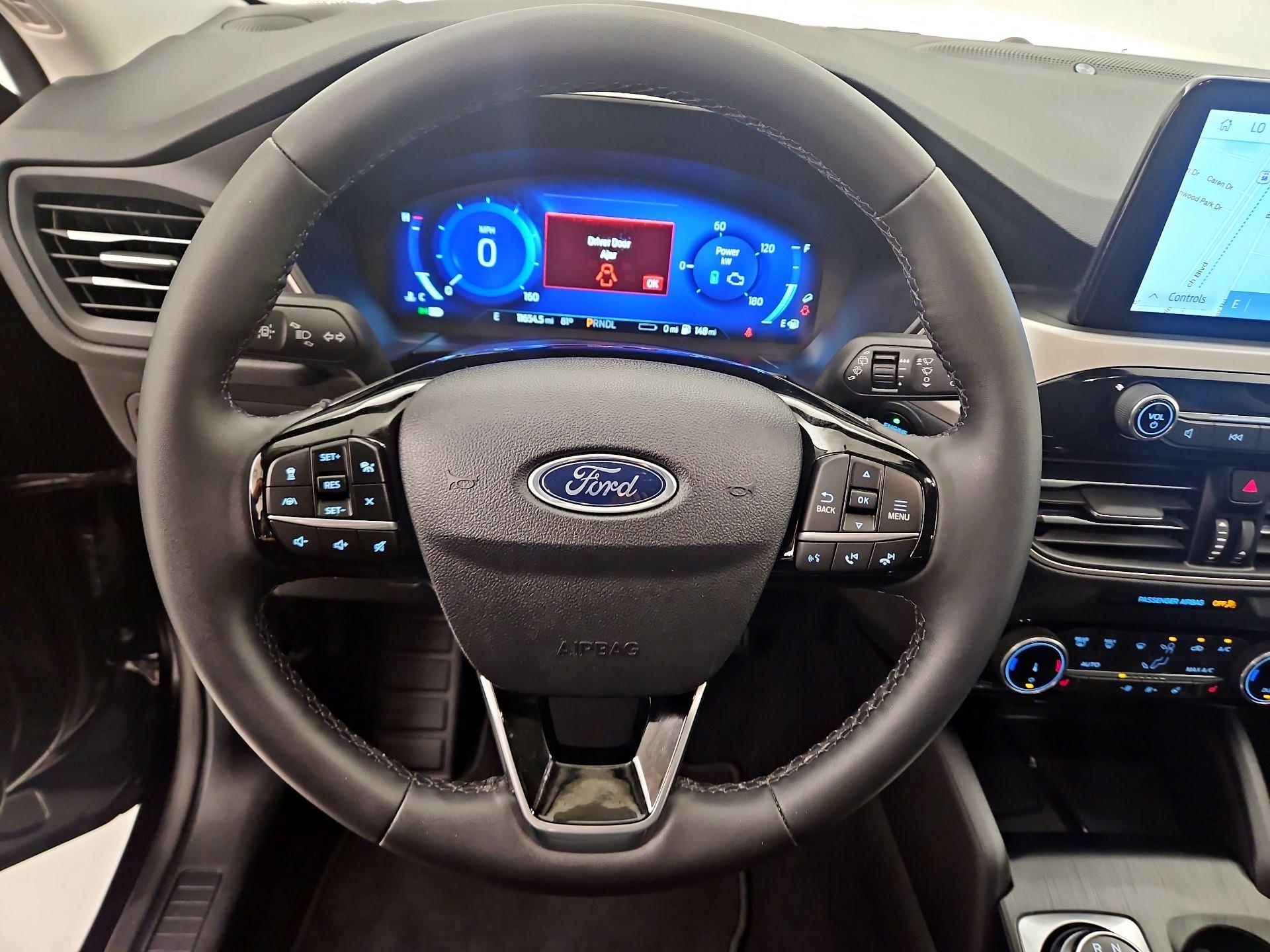 Thumbnail: 2022 Ford Escape - 10