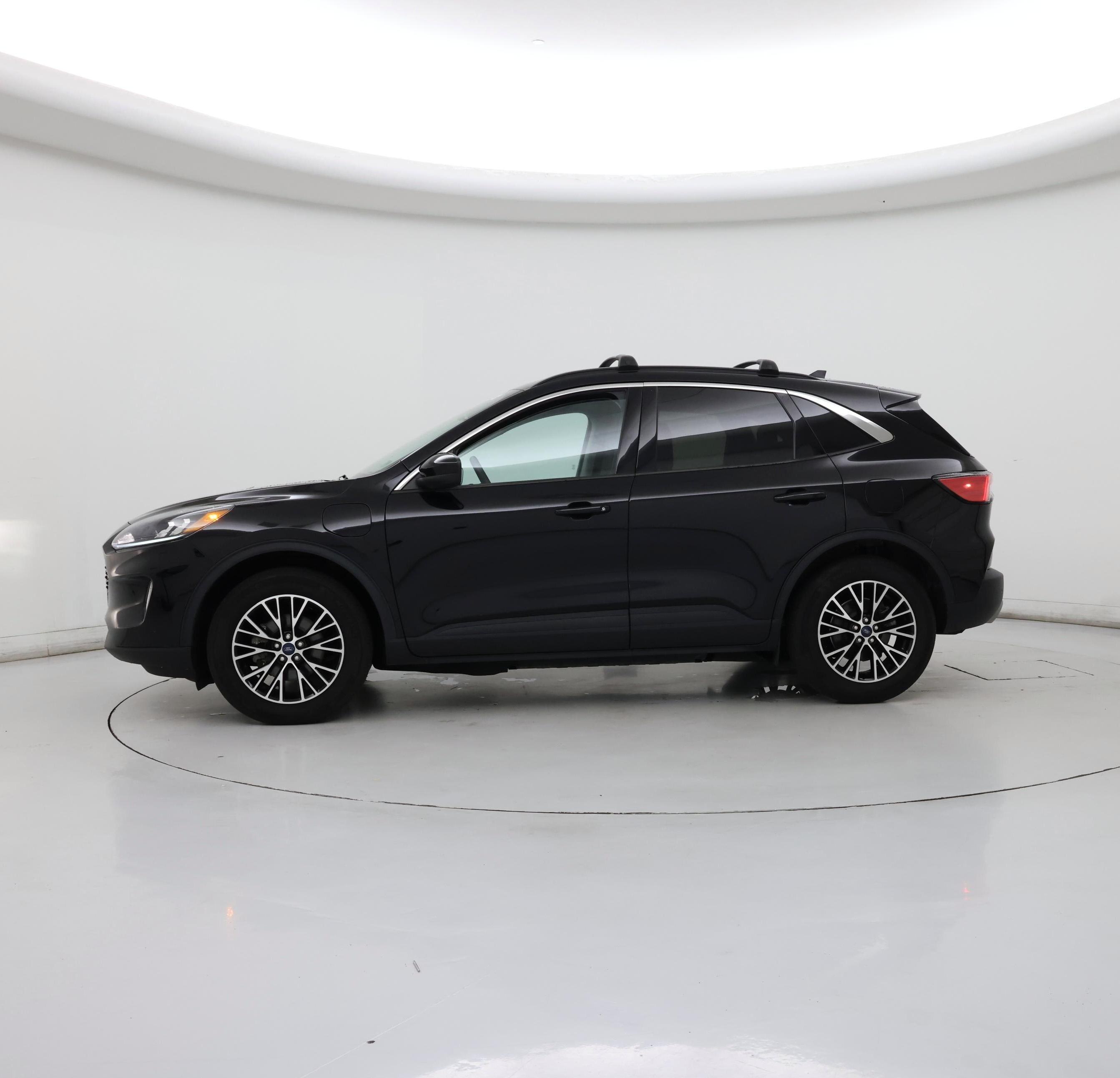 Thumbnail: 2022 Ford Escape - 3