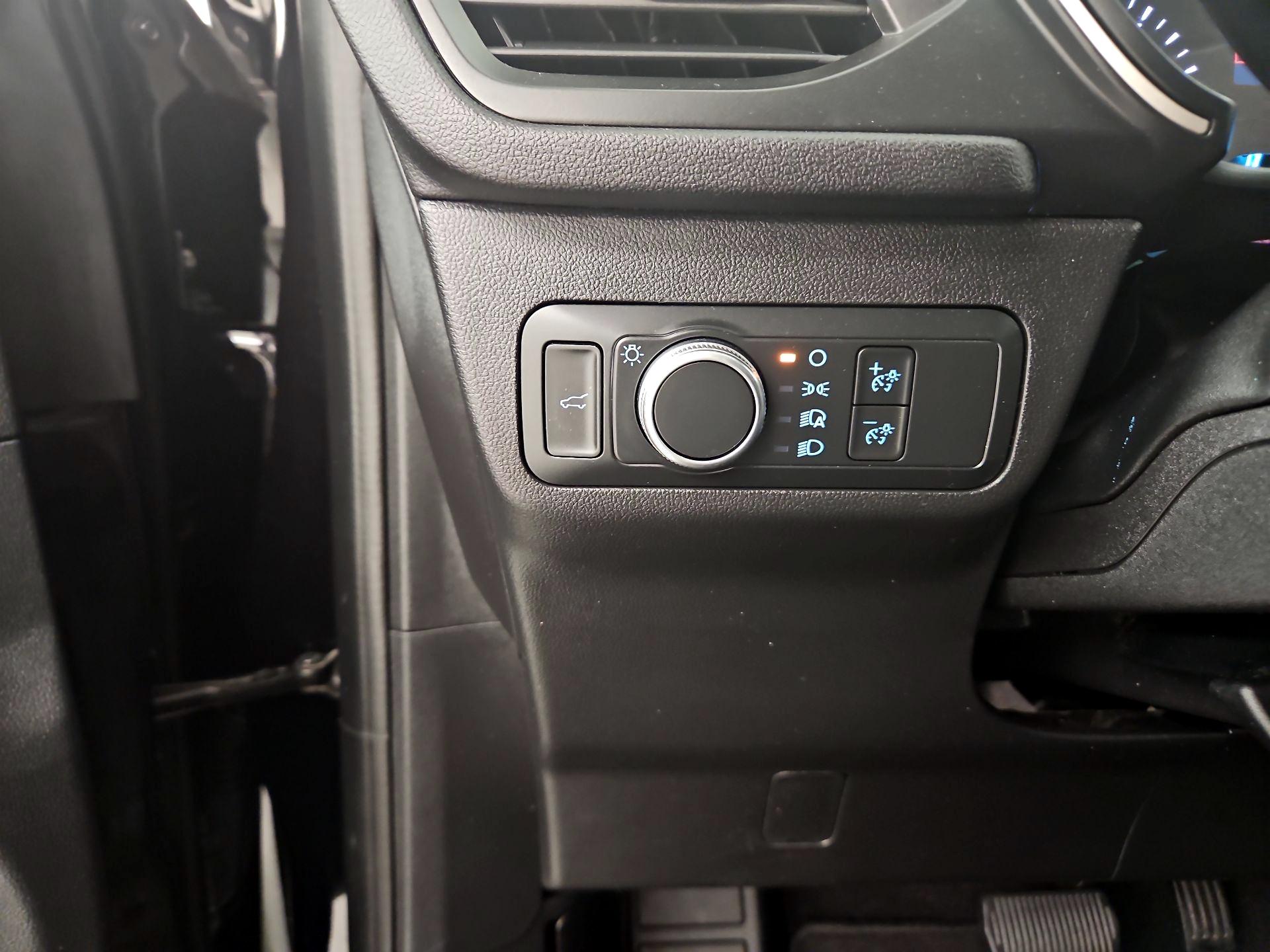 Thumbnail: 2021 Ford Escape - 13