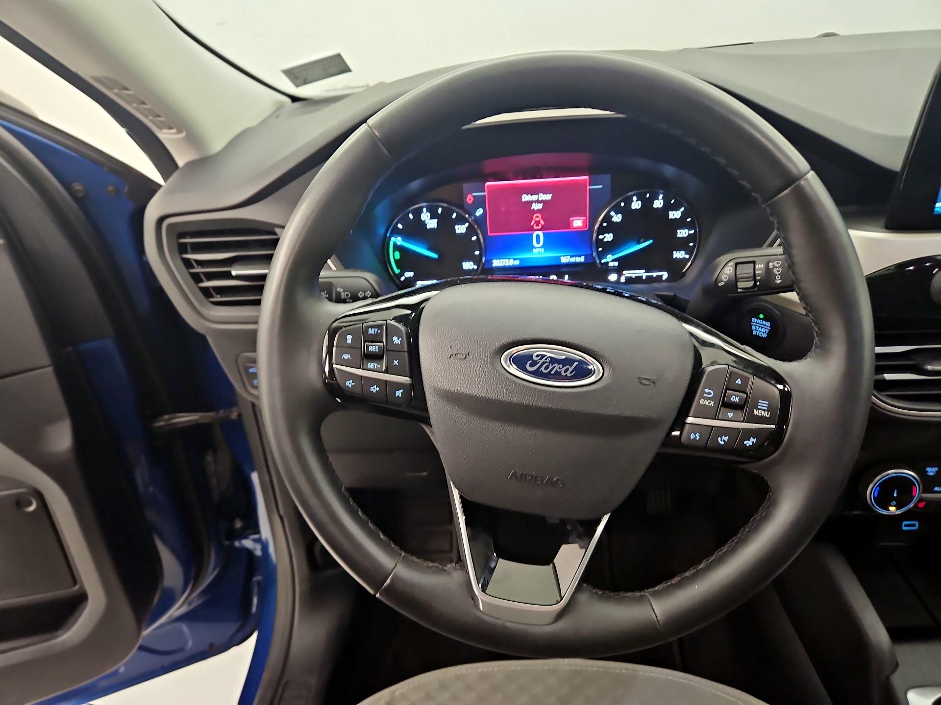 Thumbnail: 2022 Ford Escape - 10