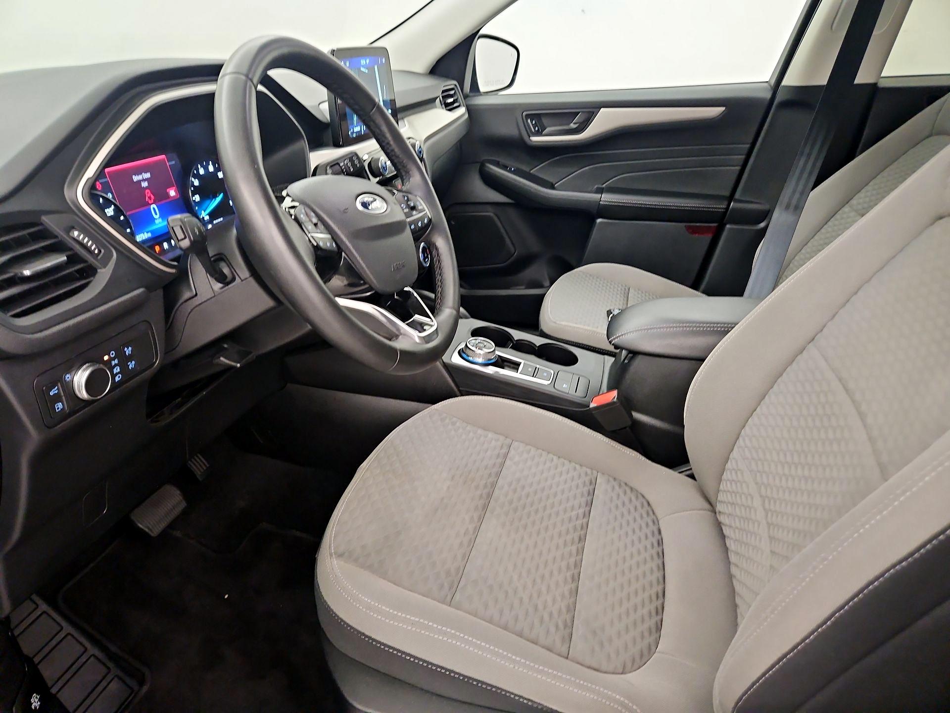 Thumbnail: 2022 Ford Escape - 11