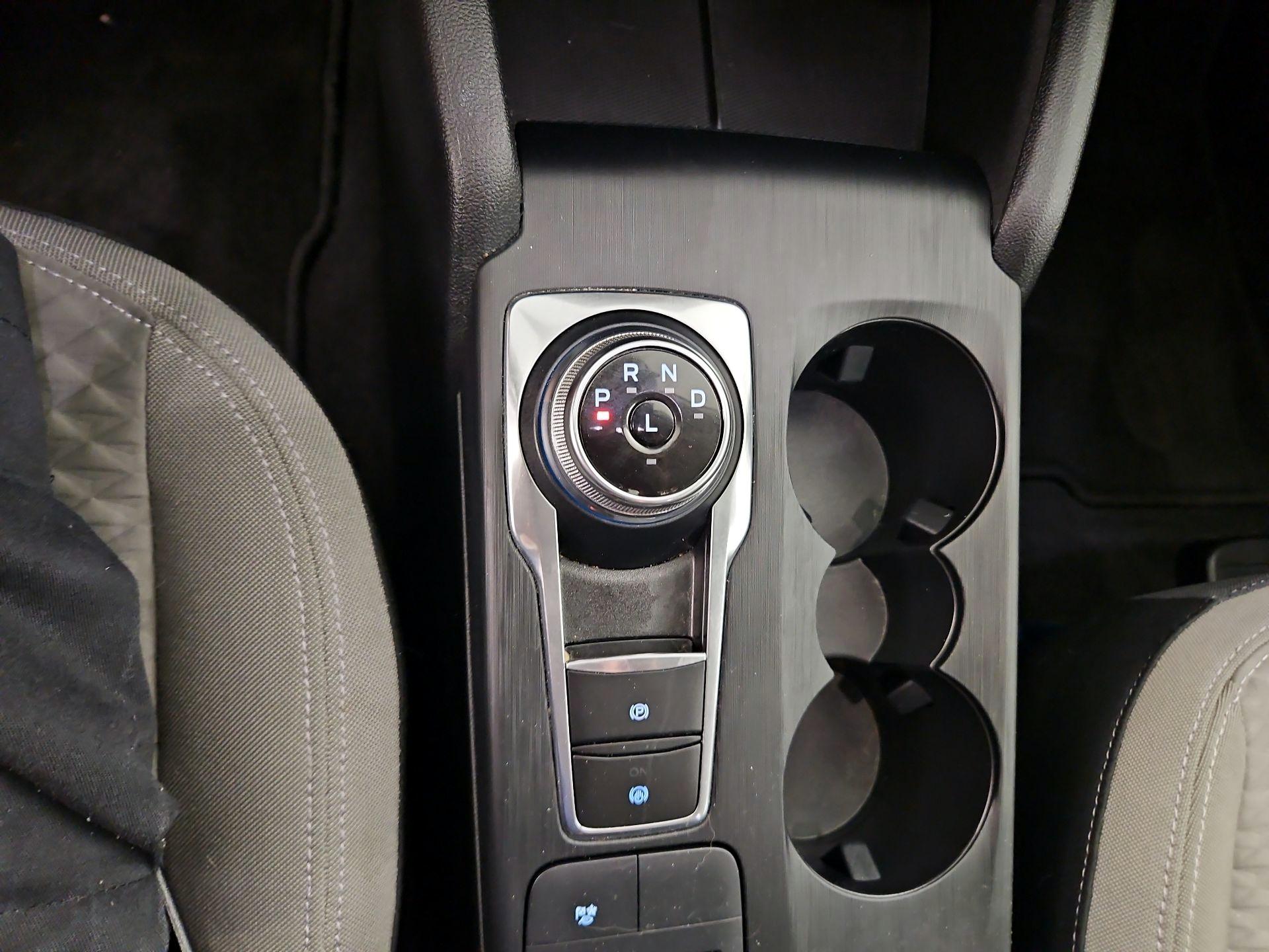 Thumbnail: 2022 Ford Escape - 18