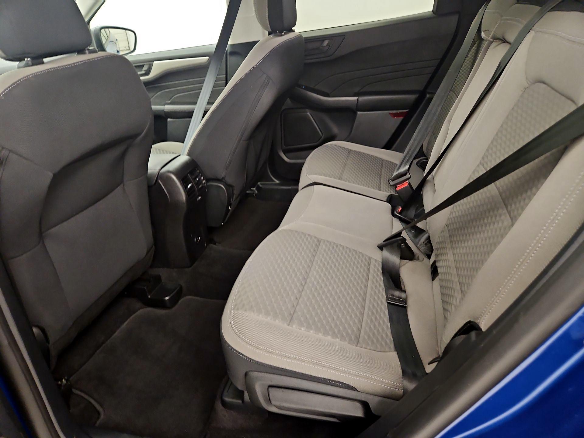 Thumbnail: 2022 Ford Escape - 20