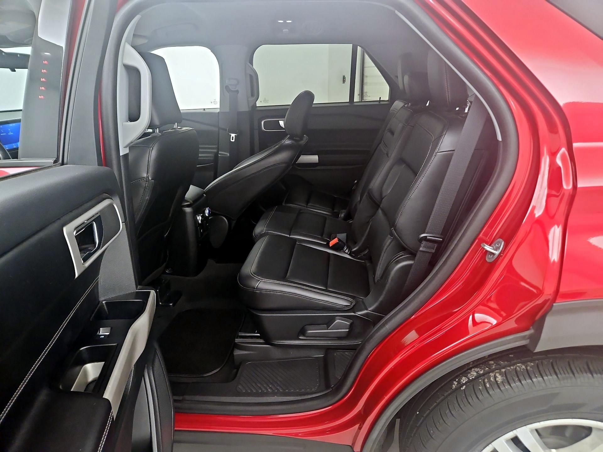 Thumbnail: 2022 Ford Explorer - 19