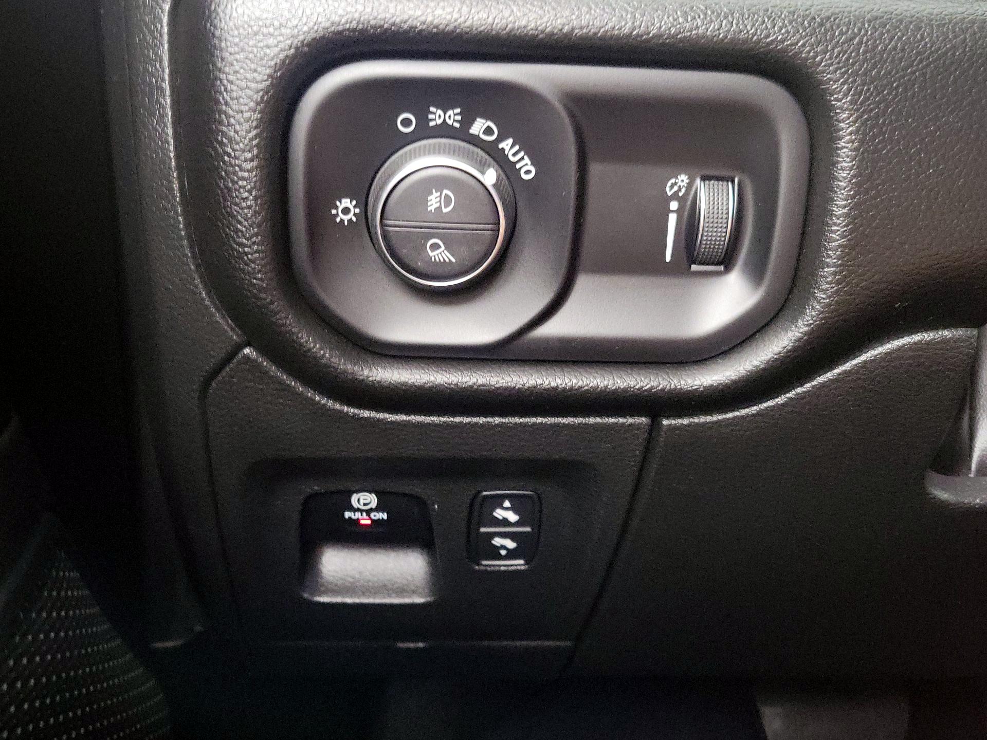 Thumbnail: 2023 RAM 1500 - 13