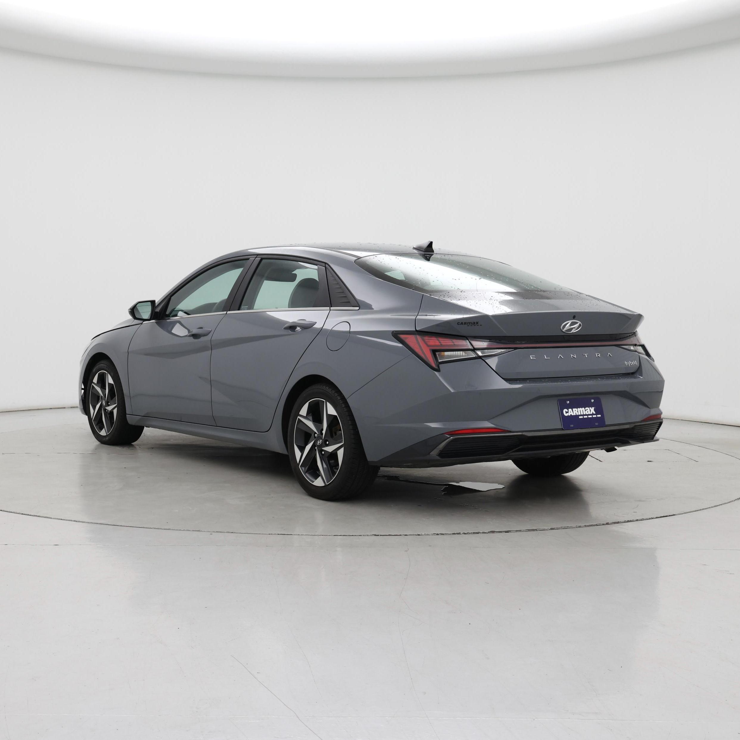 Thumbnail: 2022 Hyundai Elantra - 2