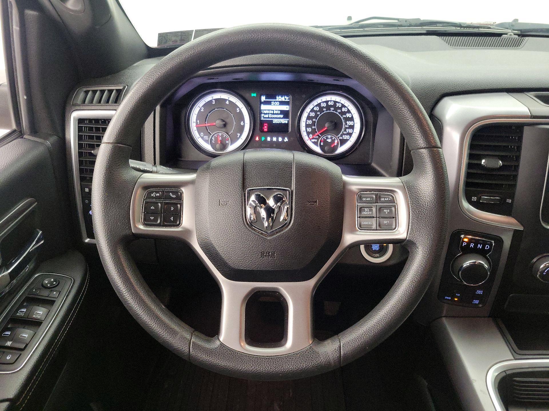 Thumbnail: 2022 RAM 1500 Classic - 10