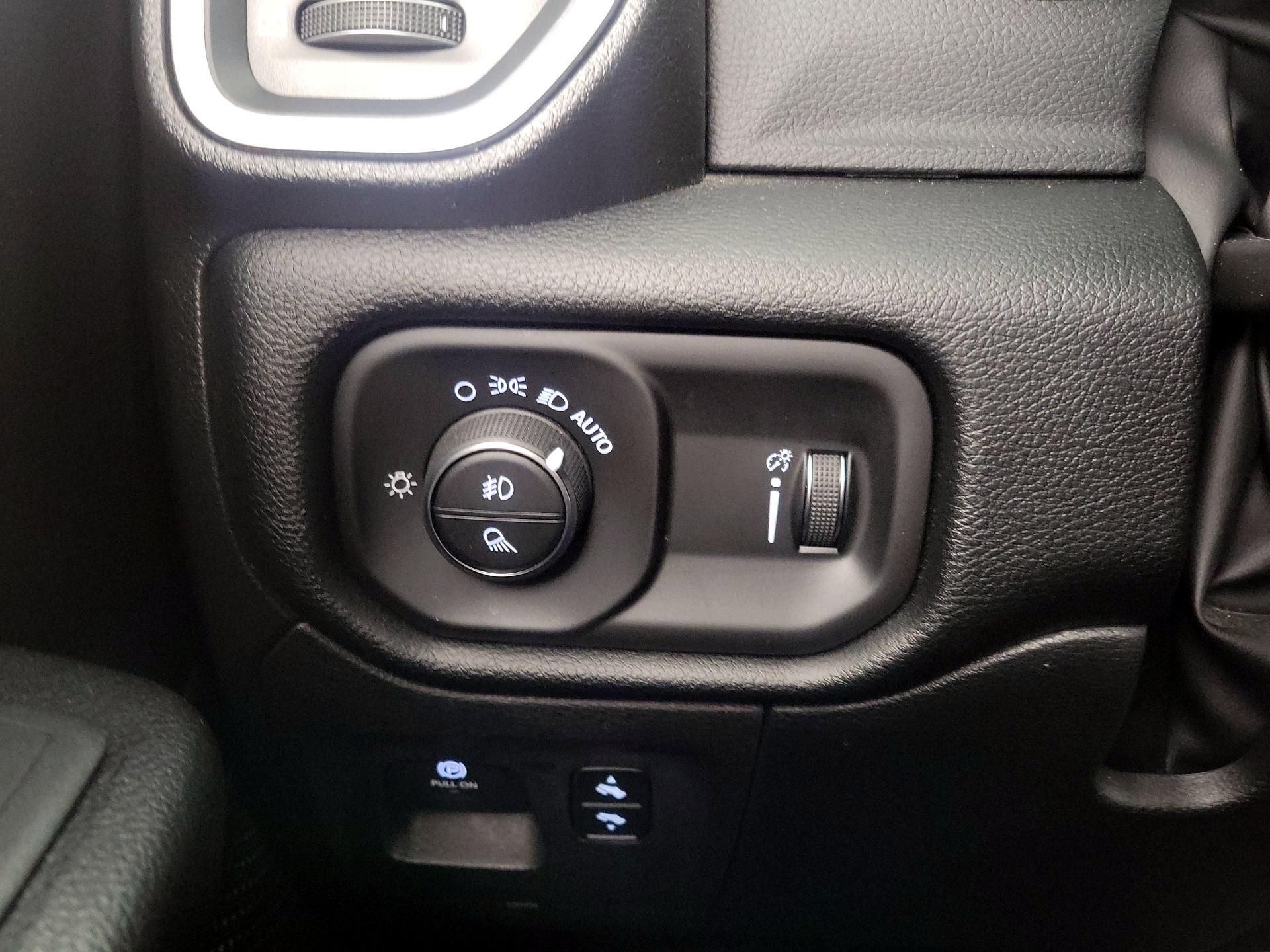 Thumbnail: 2022 RAM 1500 - 13