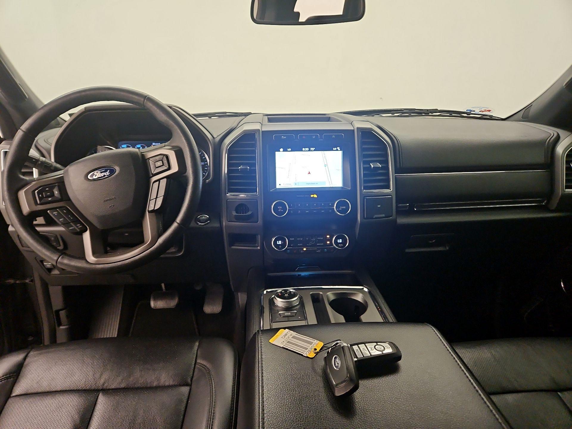 Thumbnail: 2019 Ford Expedition - 9