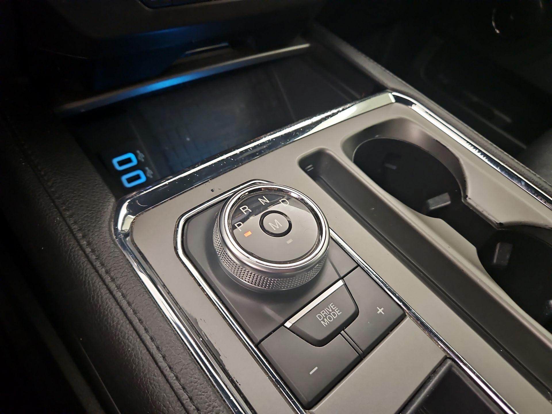 Thumbnail: 2019 Ford Expedition - 18