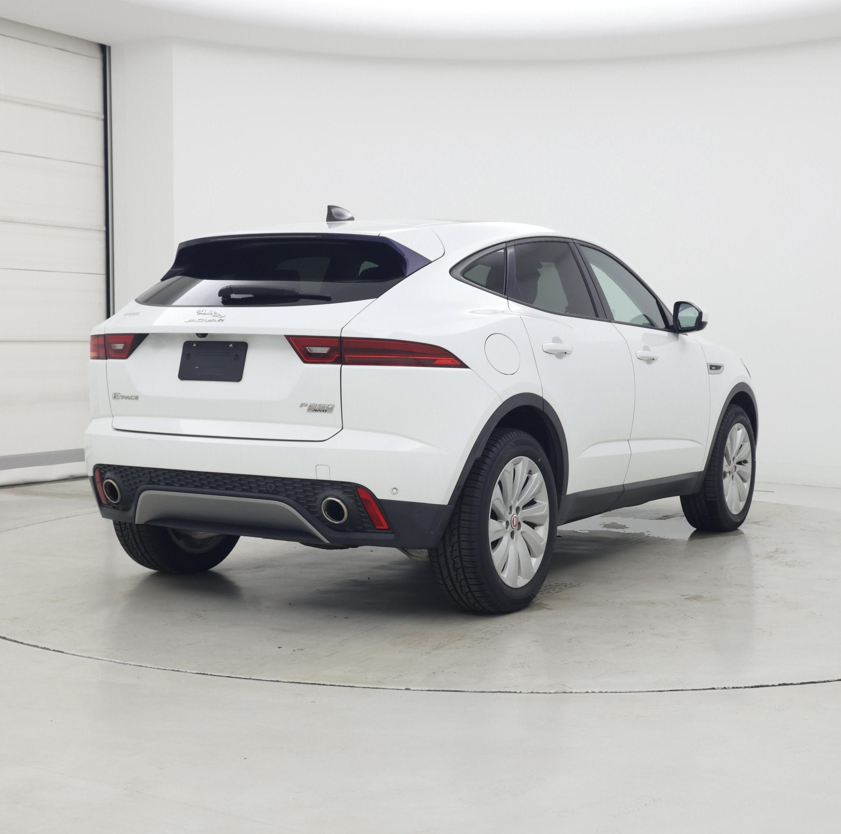 Thumbnail: 2020 Jaguar E-Pace - 8