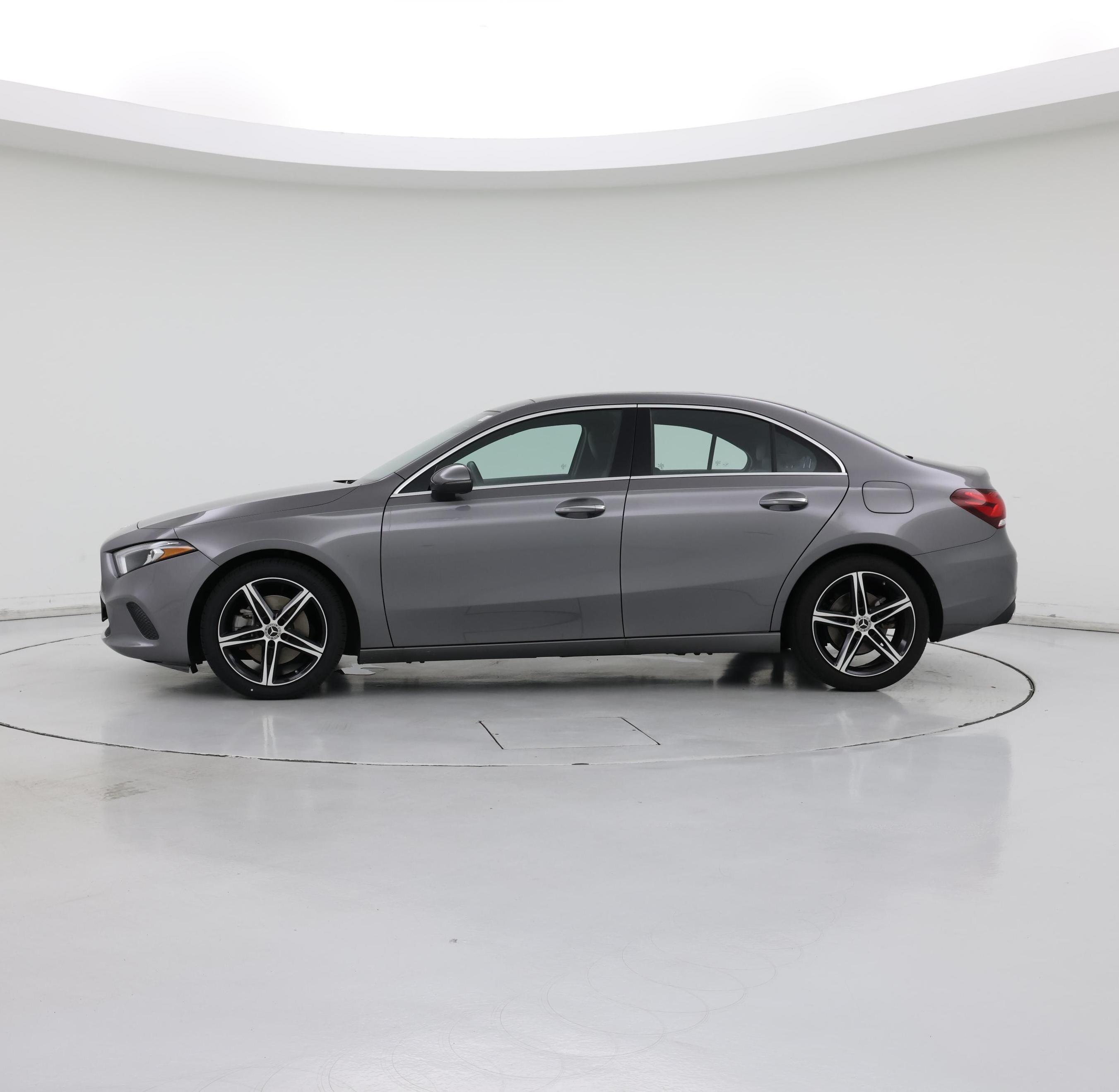 Thumbnail: 2022 Mercedes-Benz A-Class - 3