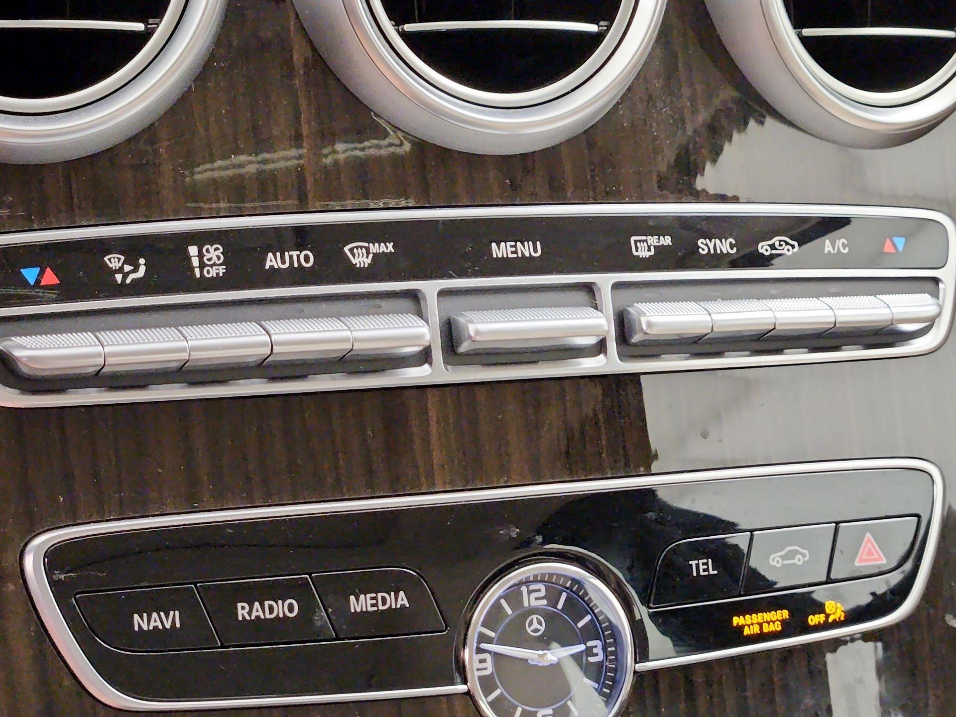 Thumbnail: 2021 Mercedes-Benz C-Class - 16