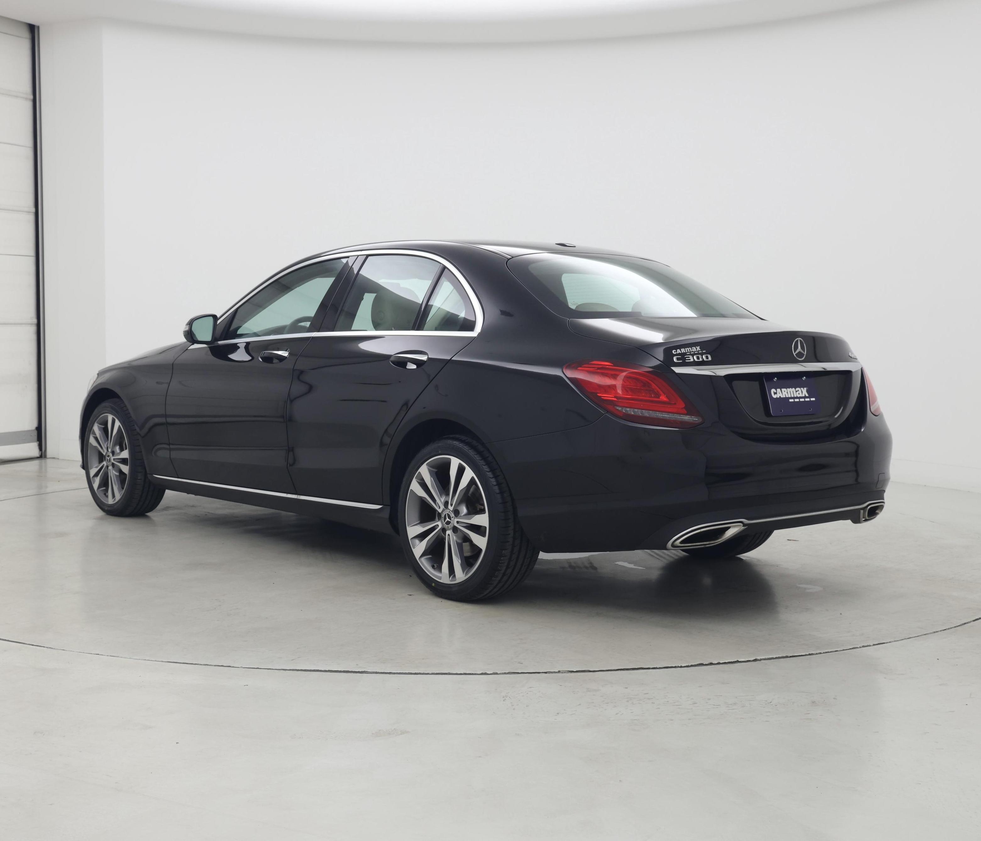 Thumbnail: 2021 Mercedes-Benz C-Class - 2