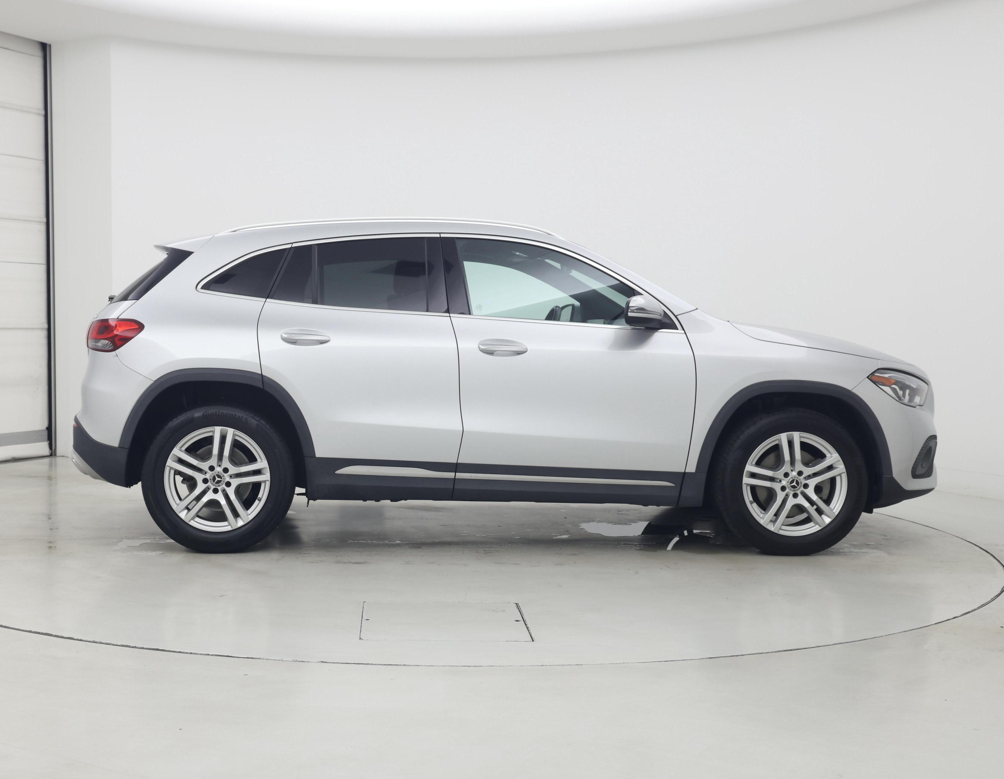 Thumbnail: 2021 Mercedes-Benz GLA - 7