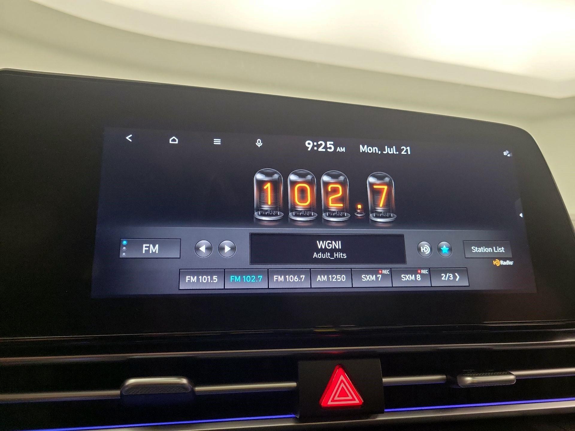 Thumbnail: 2023 Hyundai Elantra - 14