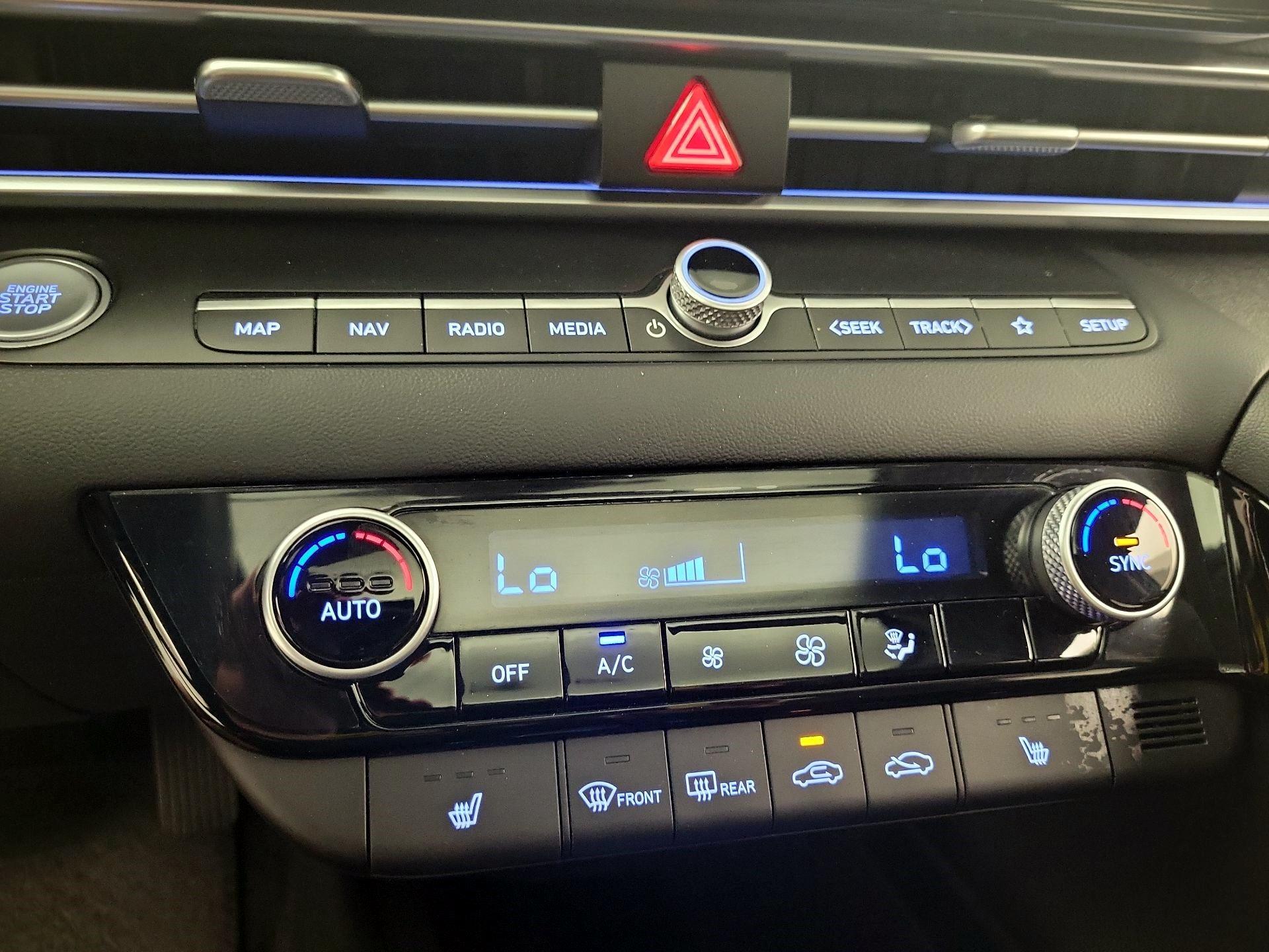 Thumbnail: 2023 Hyundai Elantra - 15