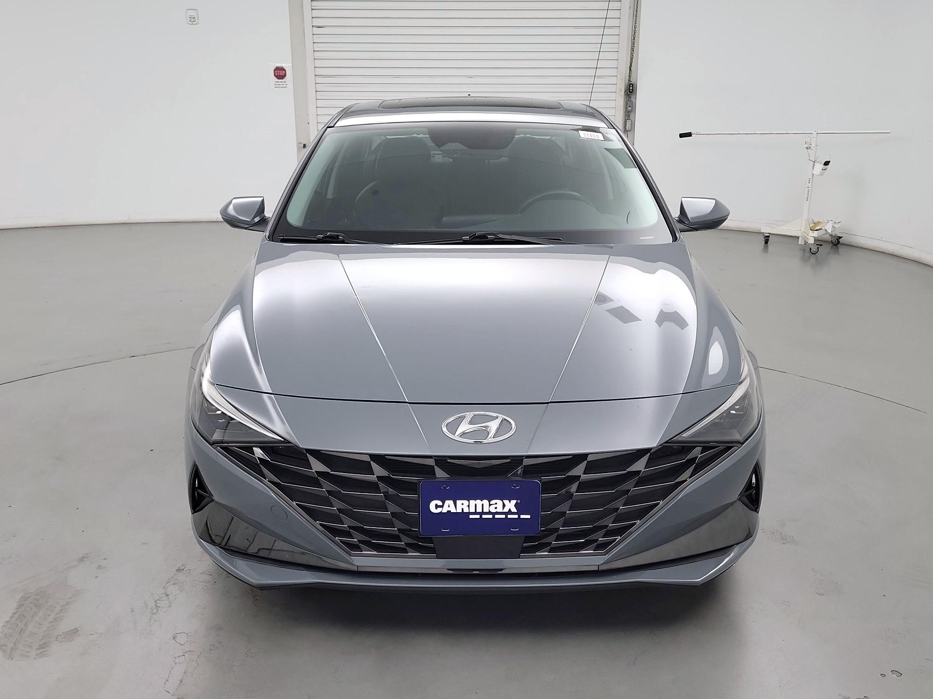 Thumbnail: 2023 Hyundai Elantra - 2
