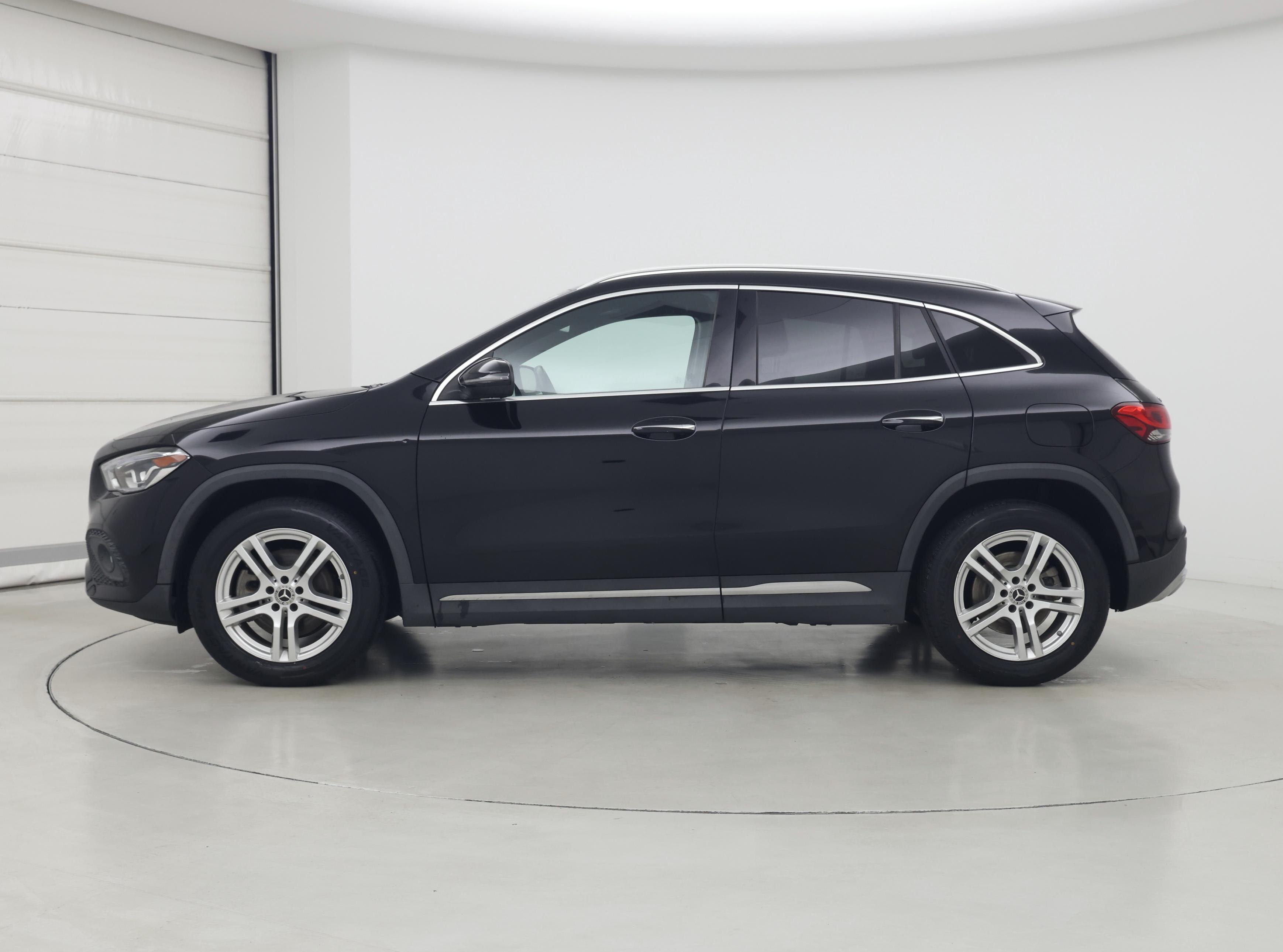 Thumbnail: 2021 Mercedes-Benz GLA - 3