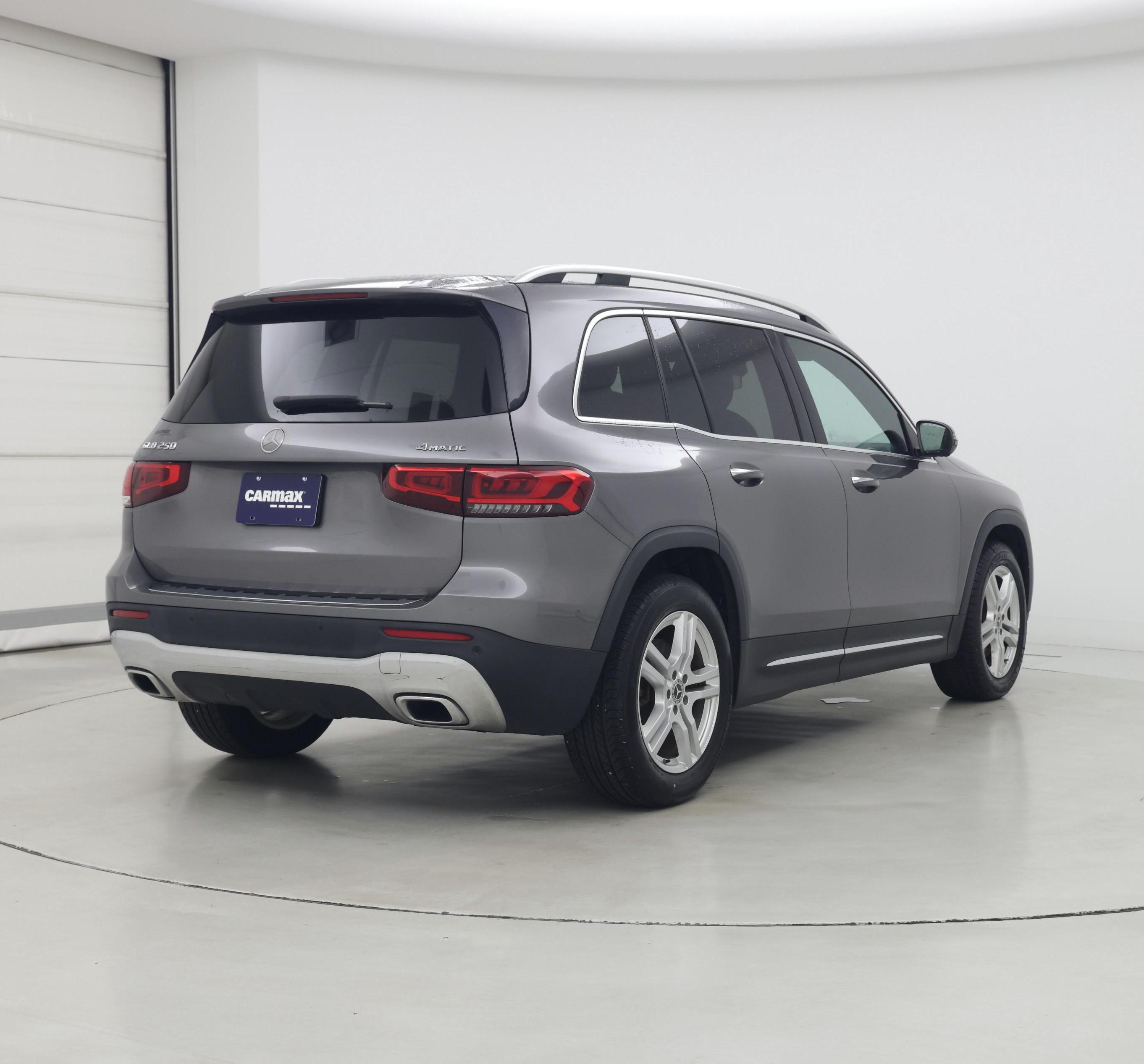 Thumbnail: 2021 Mercedes-Benz GLB - 8