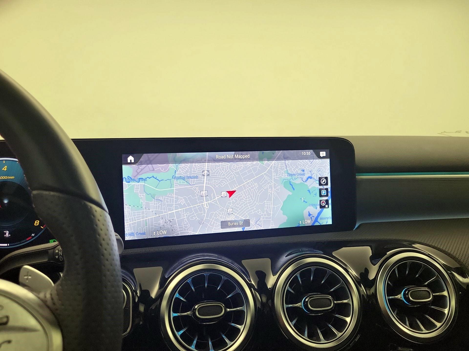 Thumbnail: 2022 Mercedes-Benz A-Class - 12