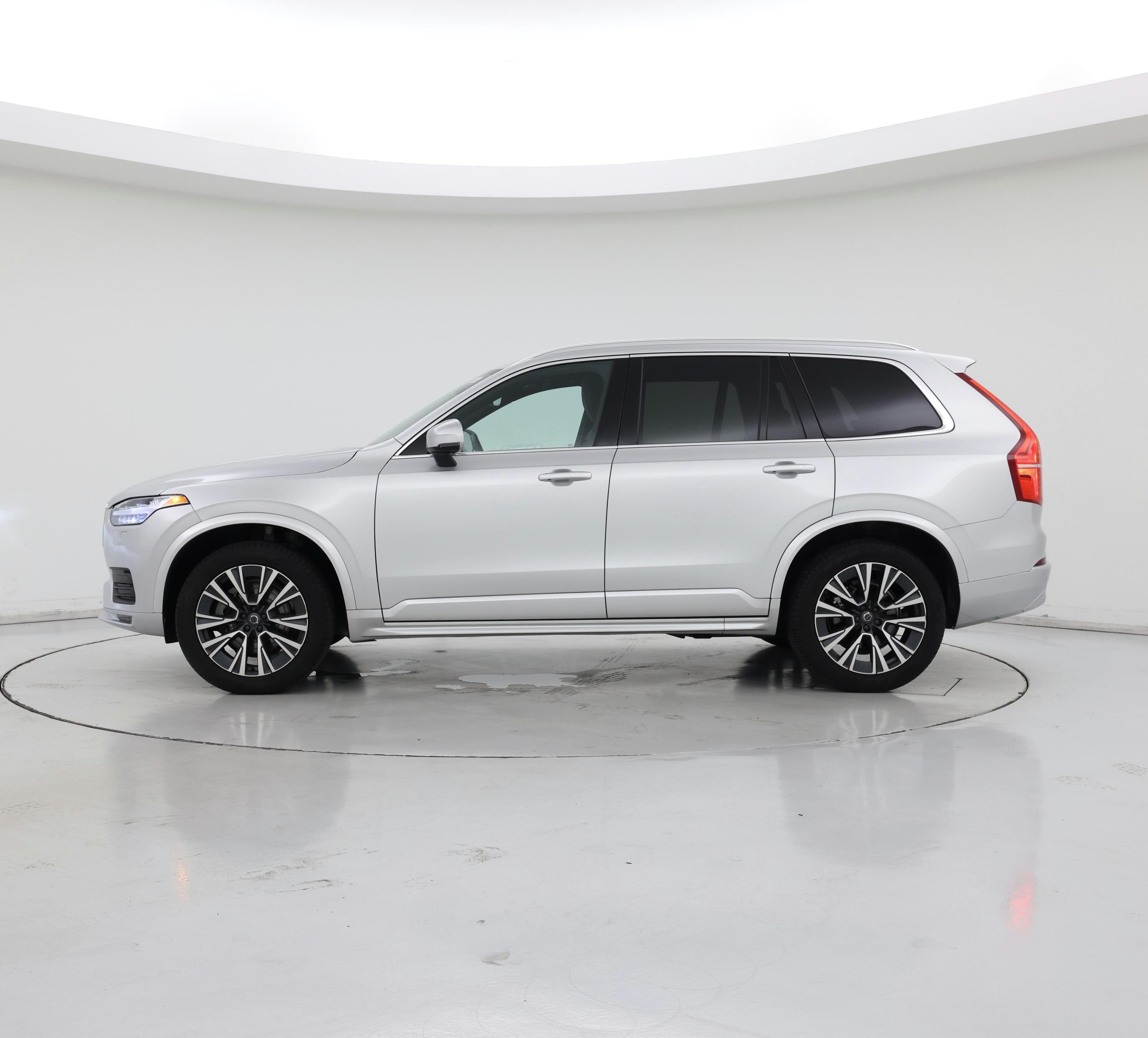 Thumbnail: 2022 Volvo XC90 - 3