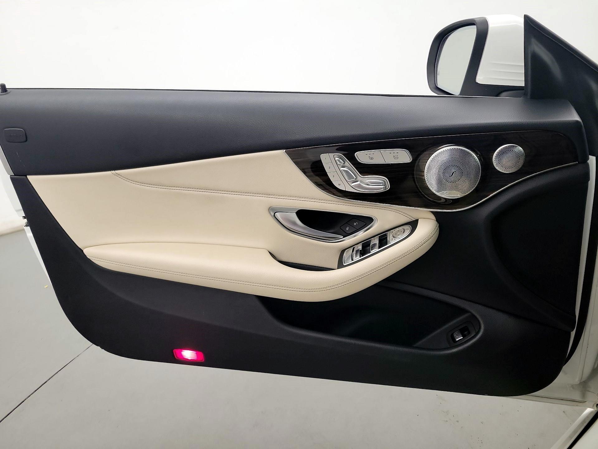 Thumbnail: 2020 Mercedes-Benz C-Class - 10