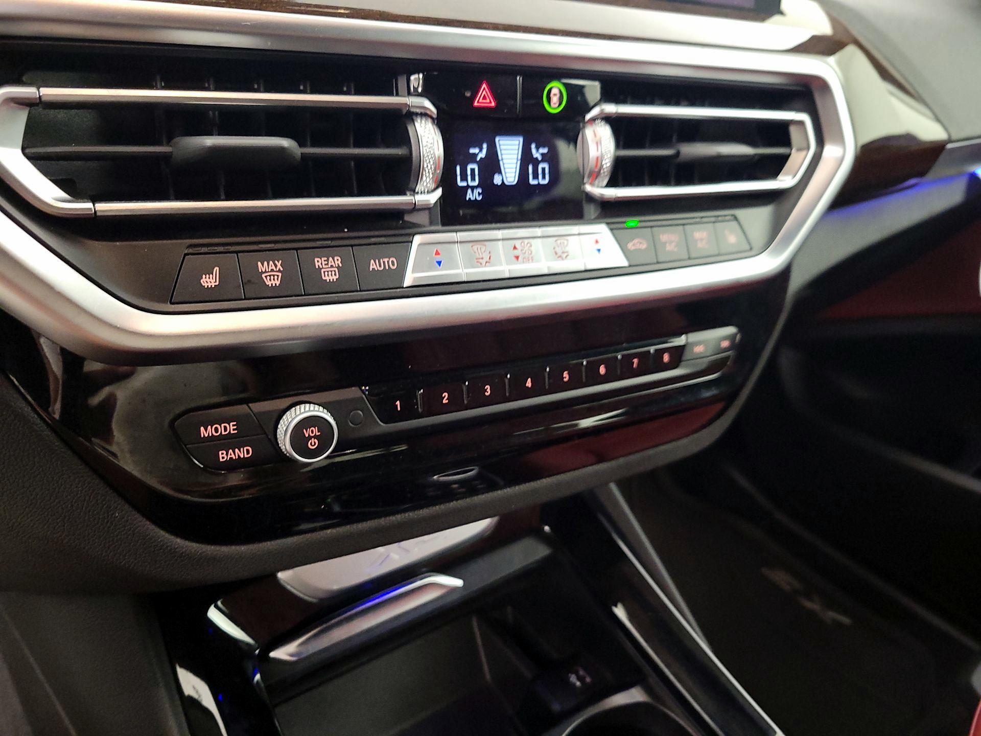 Thumbnail: 2023 BMW X3 - 16