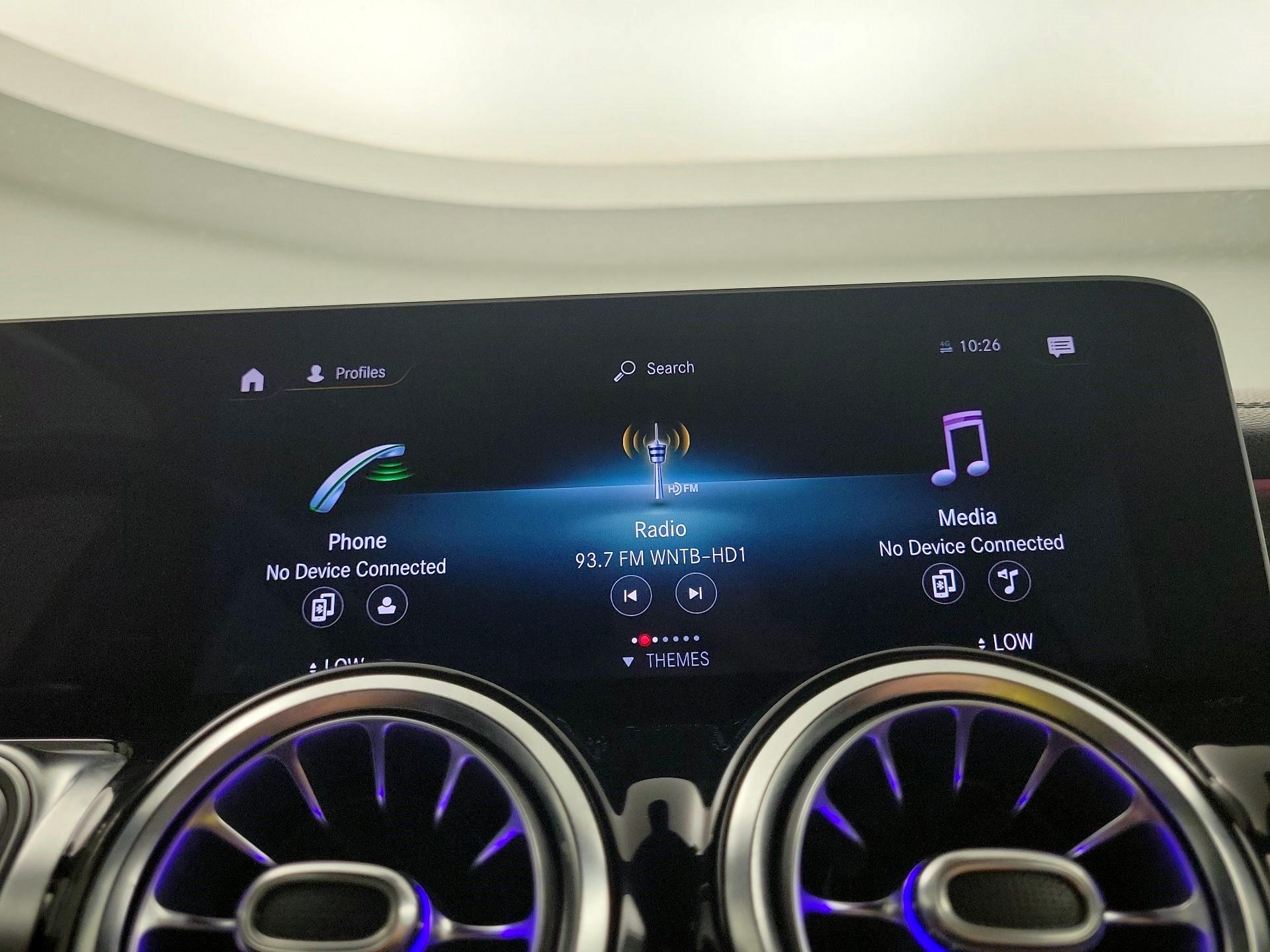 Thumbnail: 2021 Mercedes-Benz GLB - 13