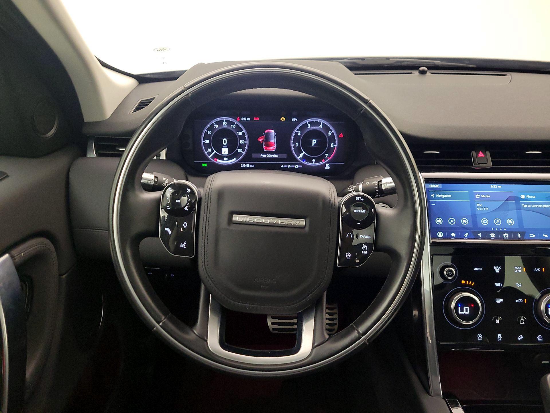Thumbnail: 2020 Land Rover Discovery Sport - 10