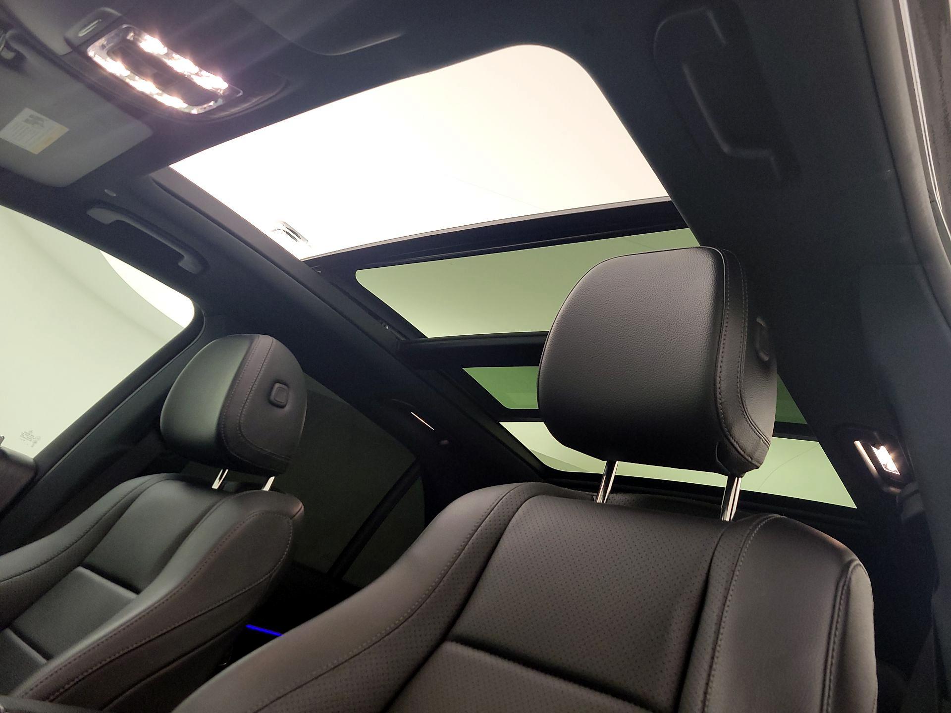 Thumbnail: 2020 Mercedes-Benz GLE - 20