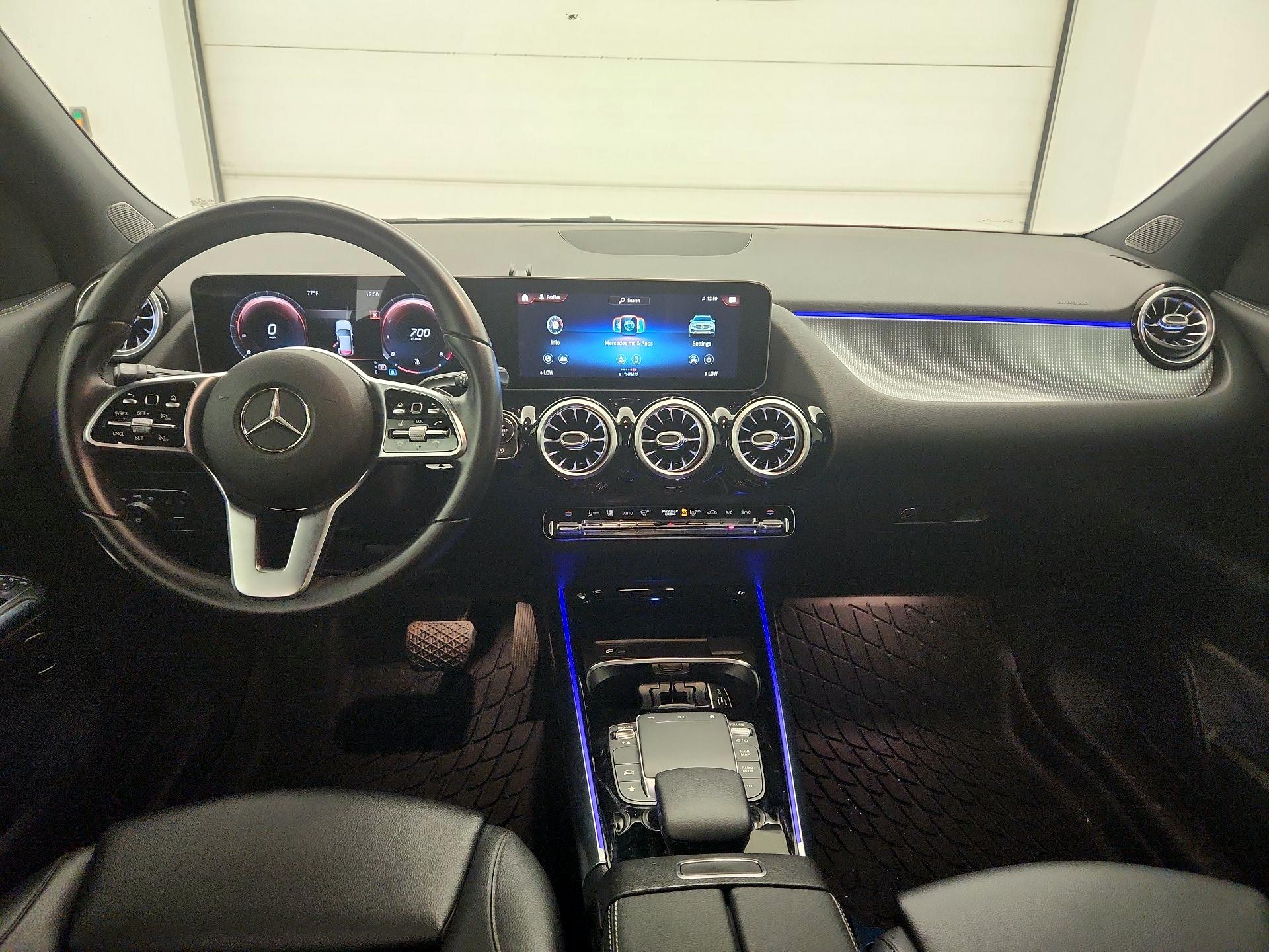Thumbnail: 2021 Mercedes-Benz GLA - 9